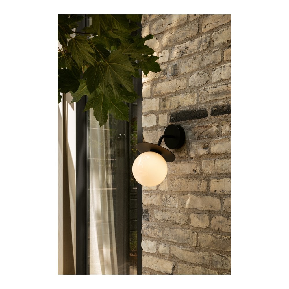 Nuura Liila Outdoor Wall Light - Black & Opal Glass