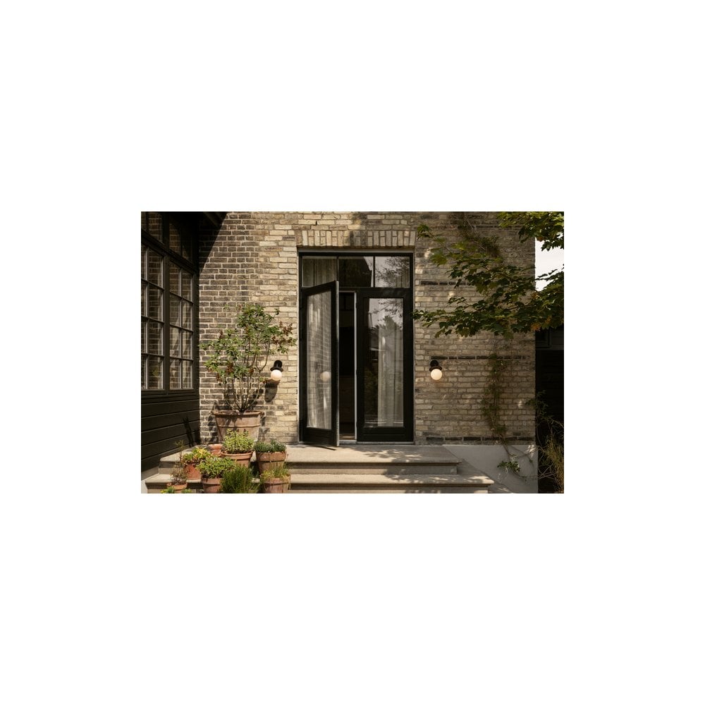 Nuura Liila Outdoor Wall Light - Black & Opal Glass