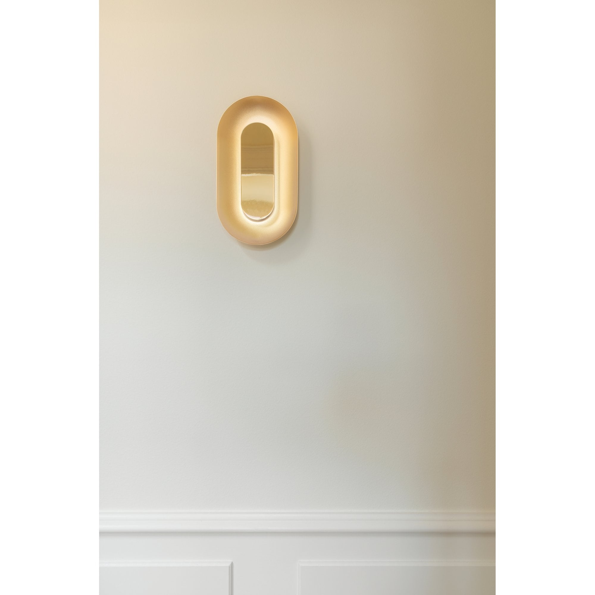Nuura Sasi Small Wall Light - Brass