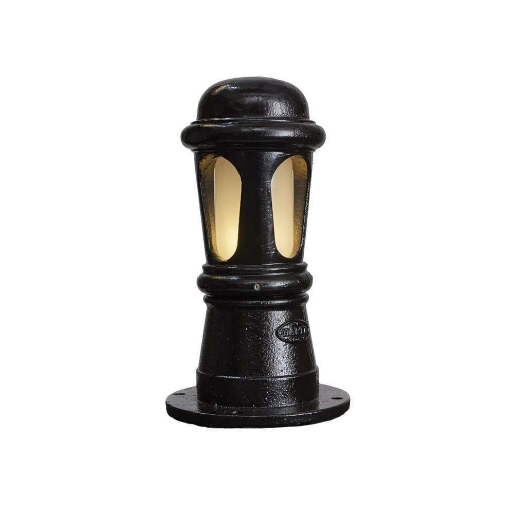 Harte Decorative 0.43m Bollard Light With Frosted Lens - Cast Iron