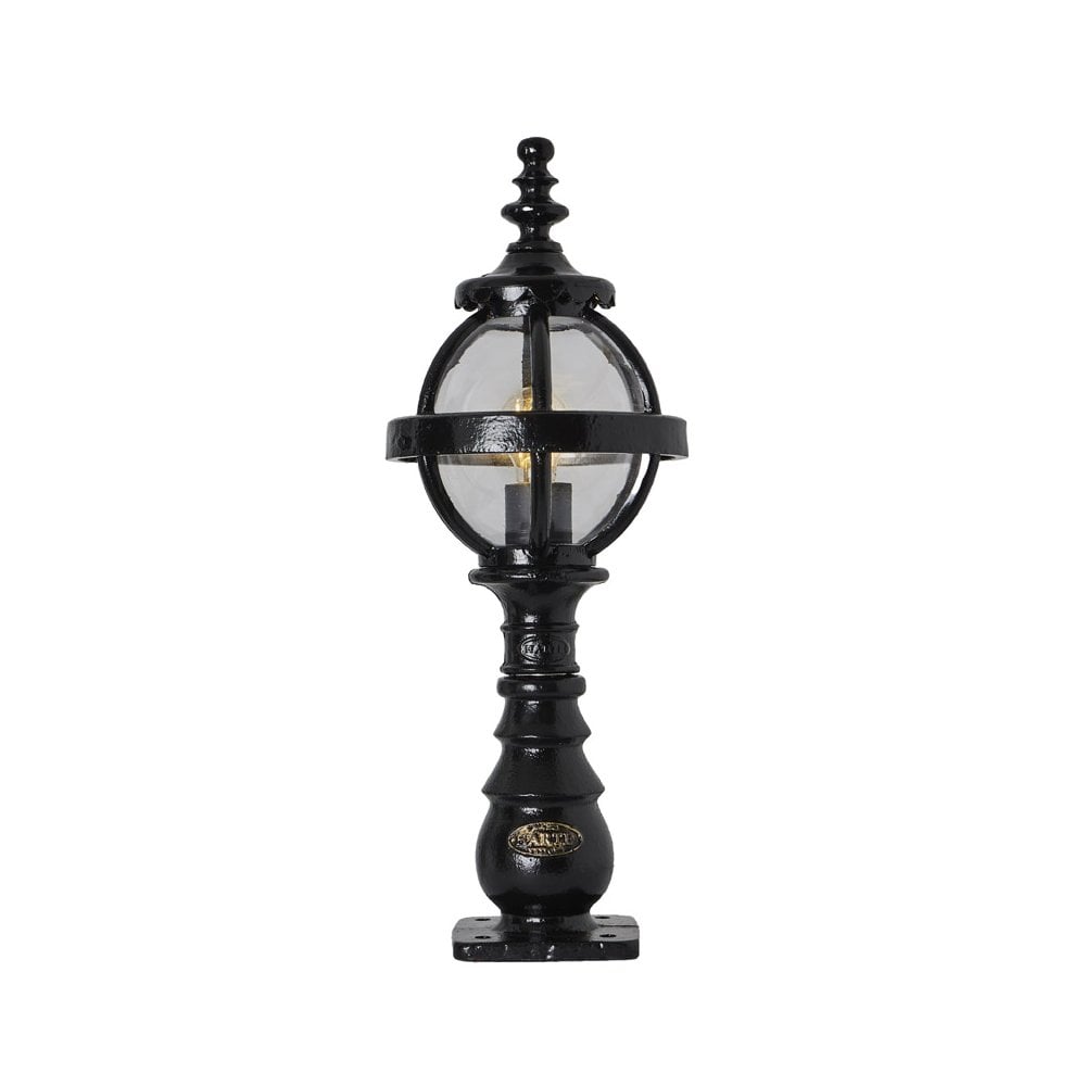 Harte Victorian 0.65m Globe Pedestal Light - Cast Iron