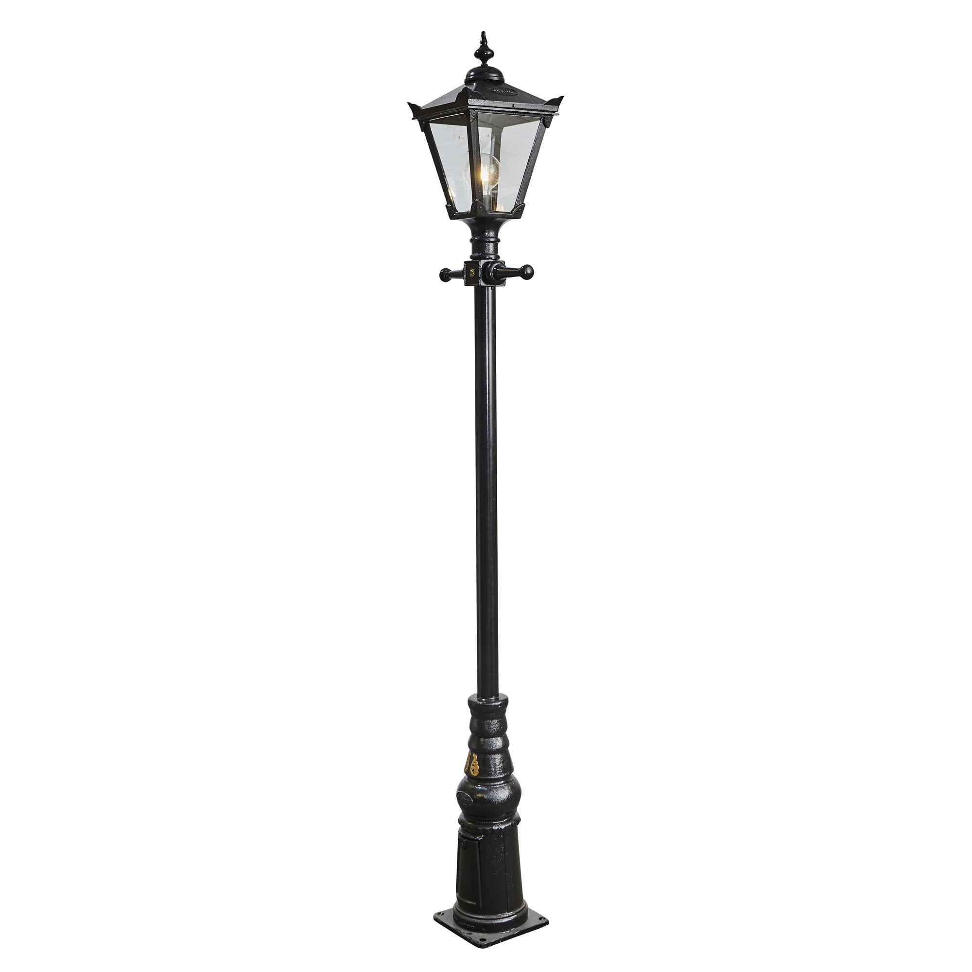 Harte Victorian 3m Traditional Lamp Post - Cast Iron