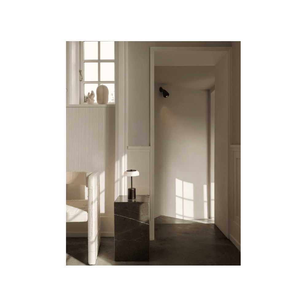 Nuura Blossi Table Mini - Black & Opal Glass