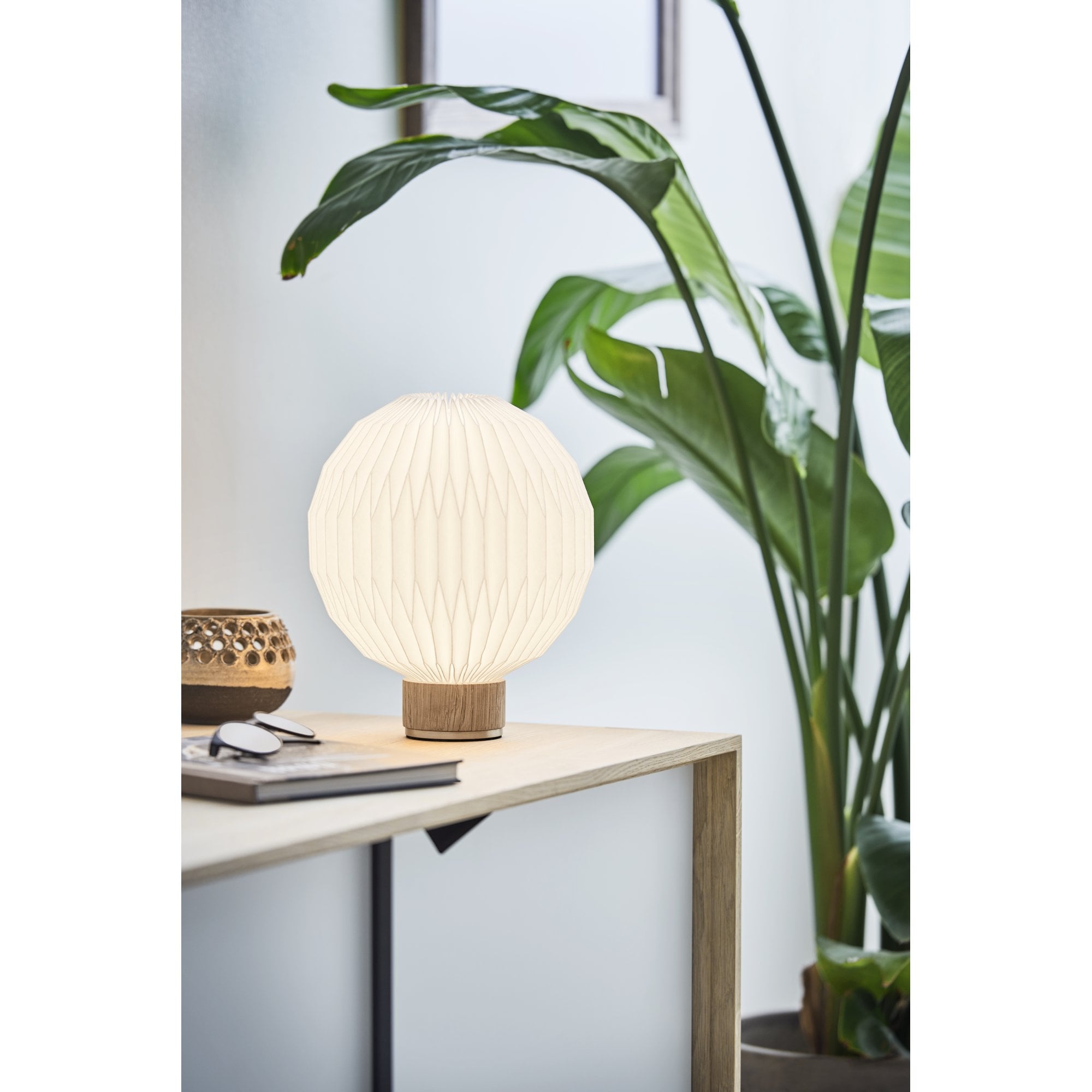 Le Klint Model 375 Table Lamp - Oak & White Shade