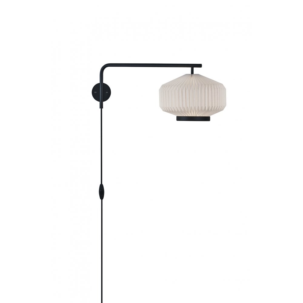 Le Klint Shibui Wall Lamp - White & Black