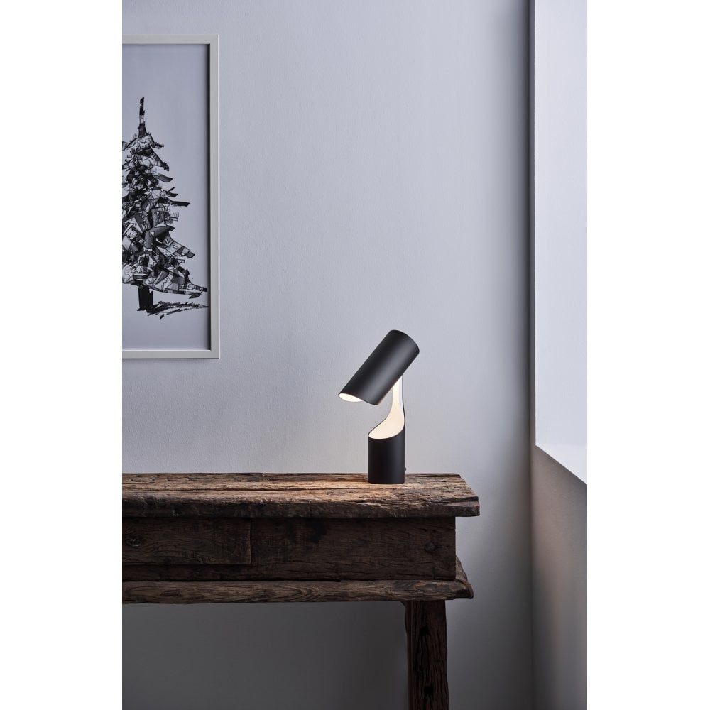 Le Klint 353 Mutatio - Black & White