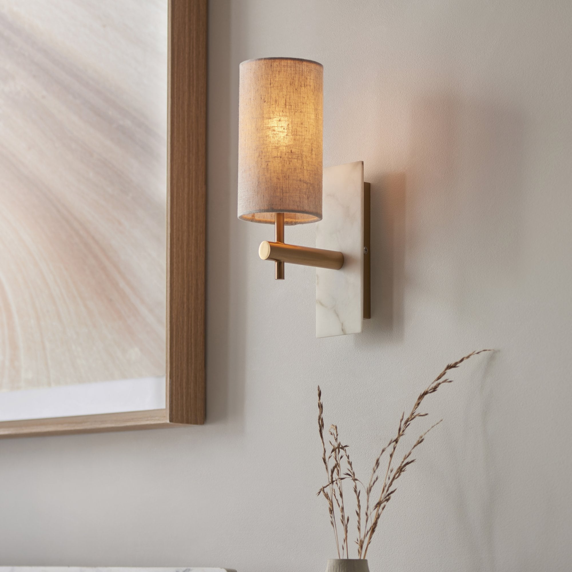 Utopia Spire Single White Marble Wall Light - Vintage Brass & Natural Cylindrical Shade