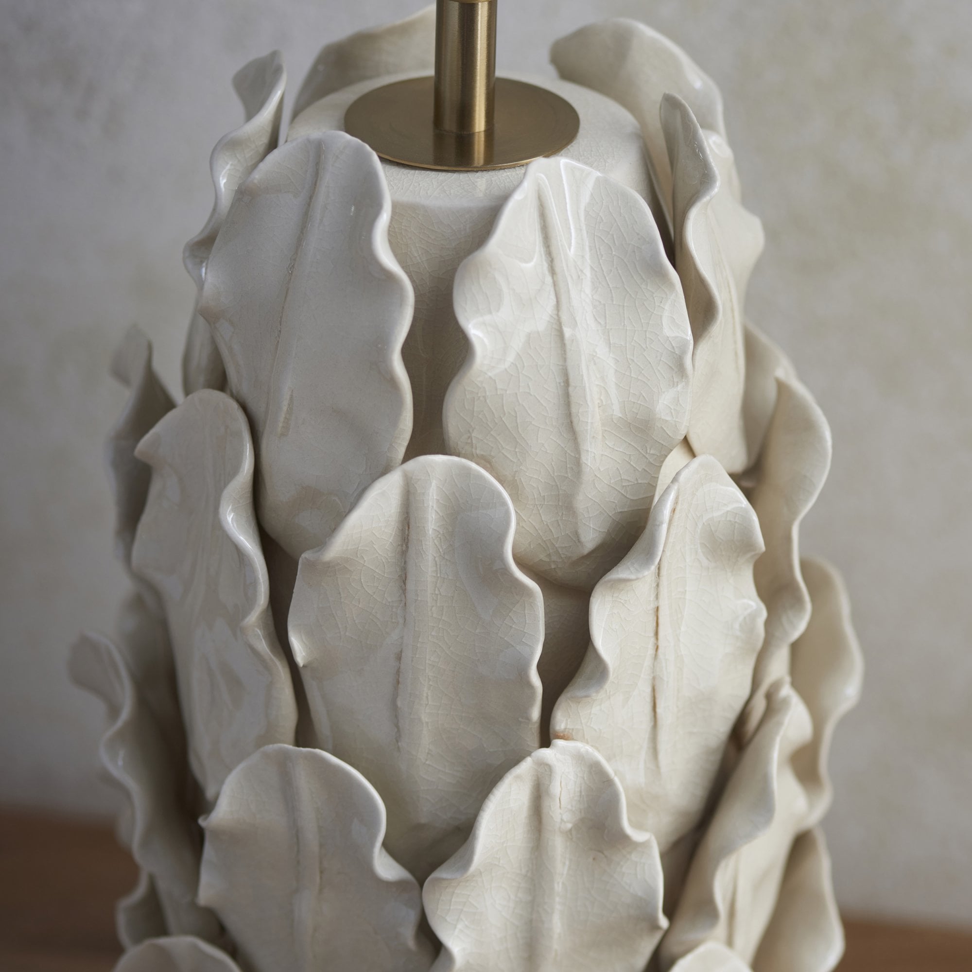 Endon Layered Decorative Leaf Single Light Table Lamp - Ivory Crackle Glaze & Brushed Aged Brass Plate