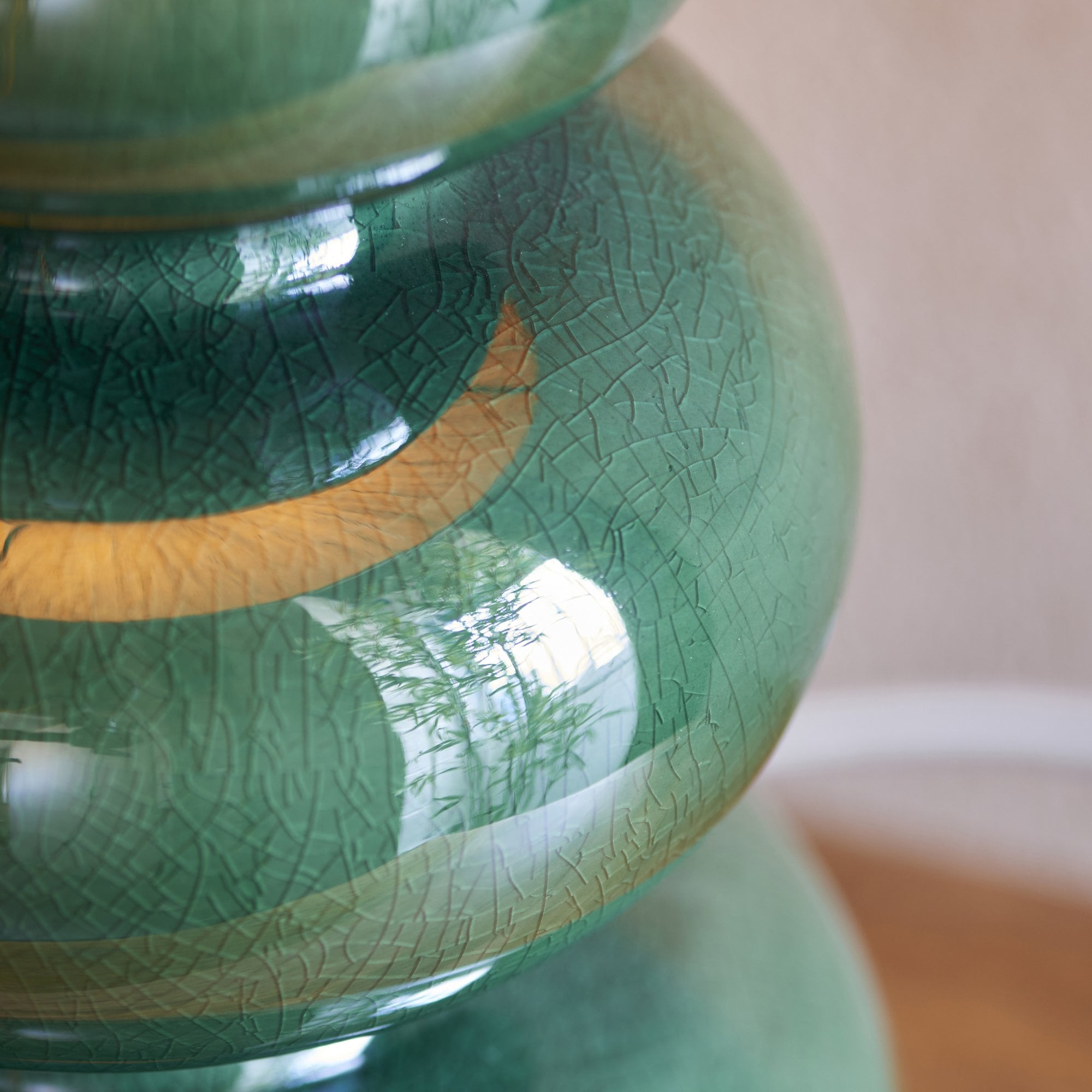 Endon Monroe Single Light Table Lamp - Gloss Green Reactive Glaze & Brushed Aged Brass Plate