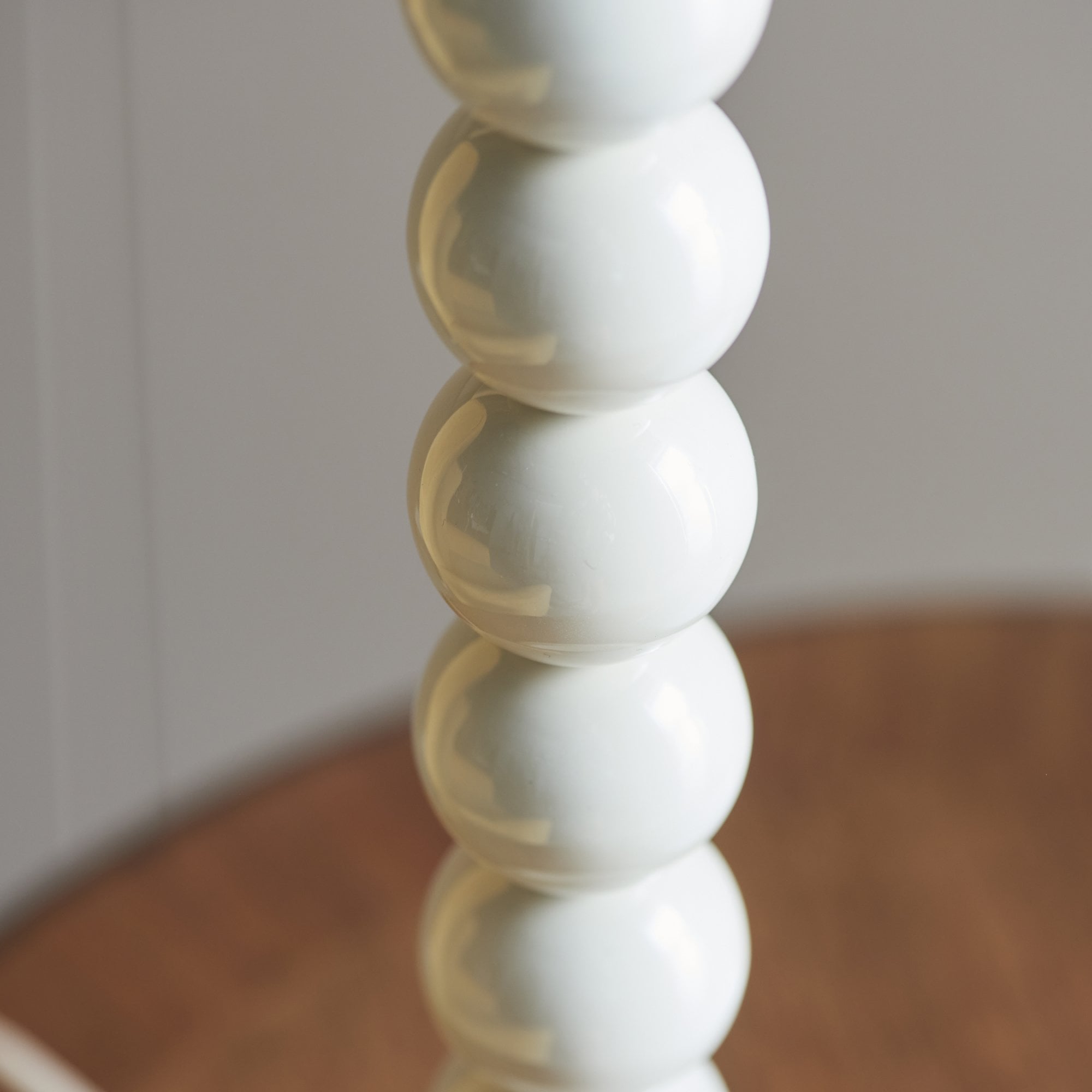 Endon Higgledy Single Light Table Lamp - Gloss Almond White Paint