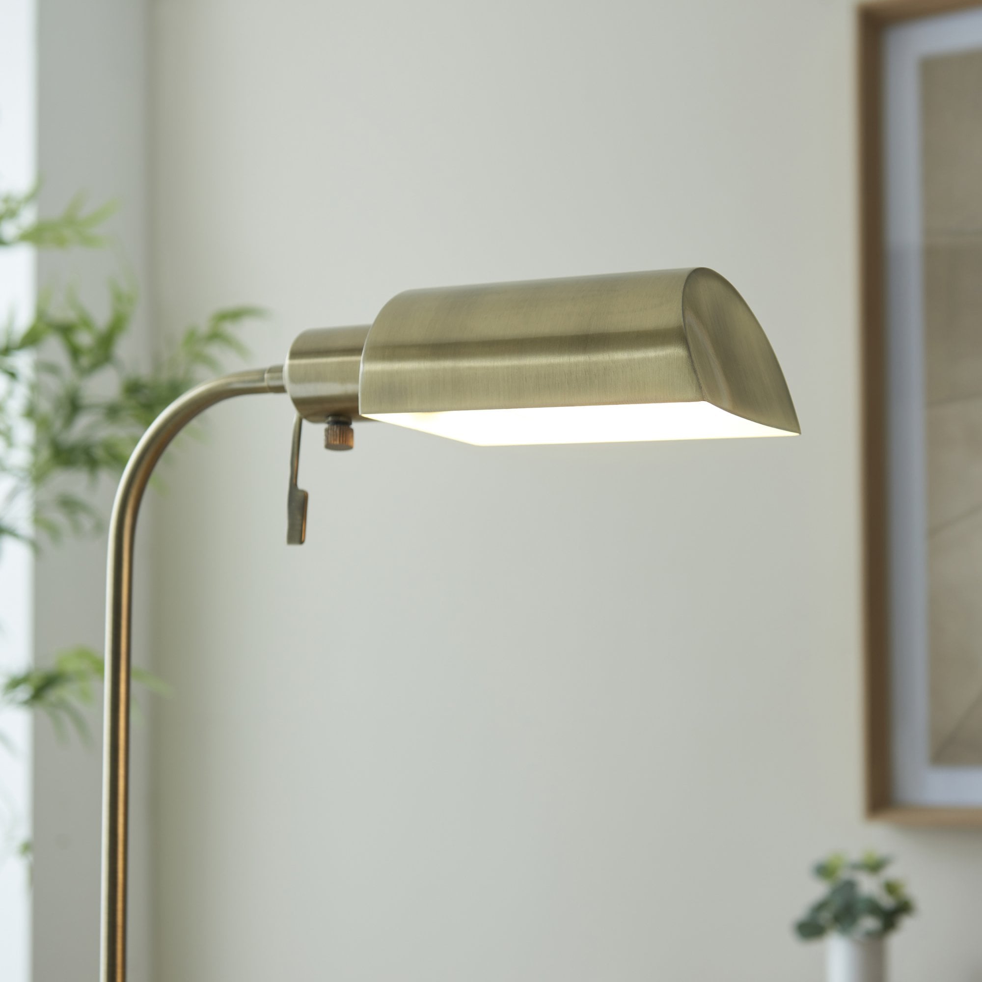 Endon Pharmacy Single Light Floor - Antique Brass Plate