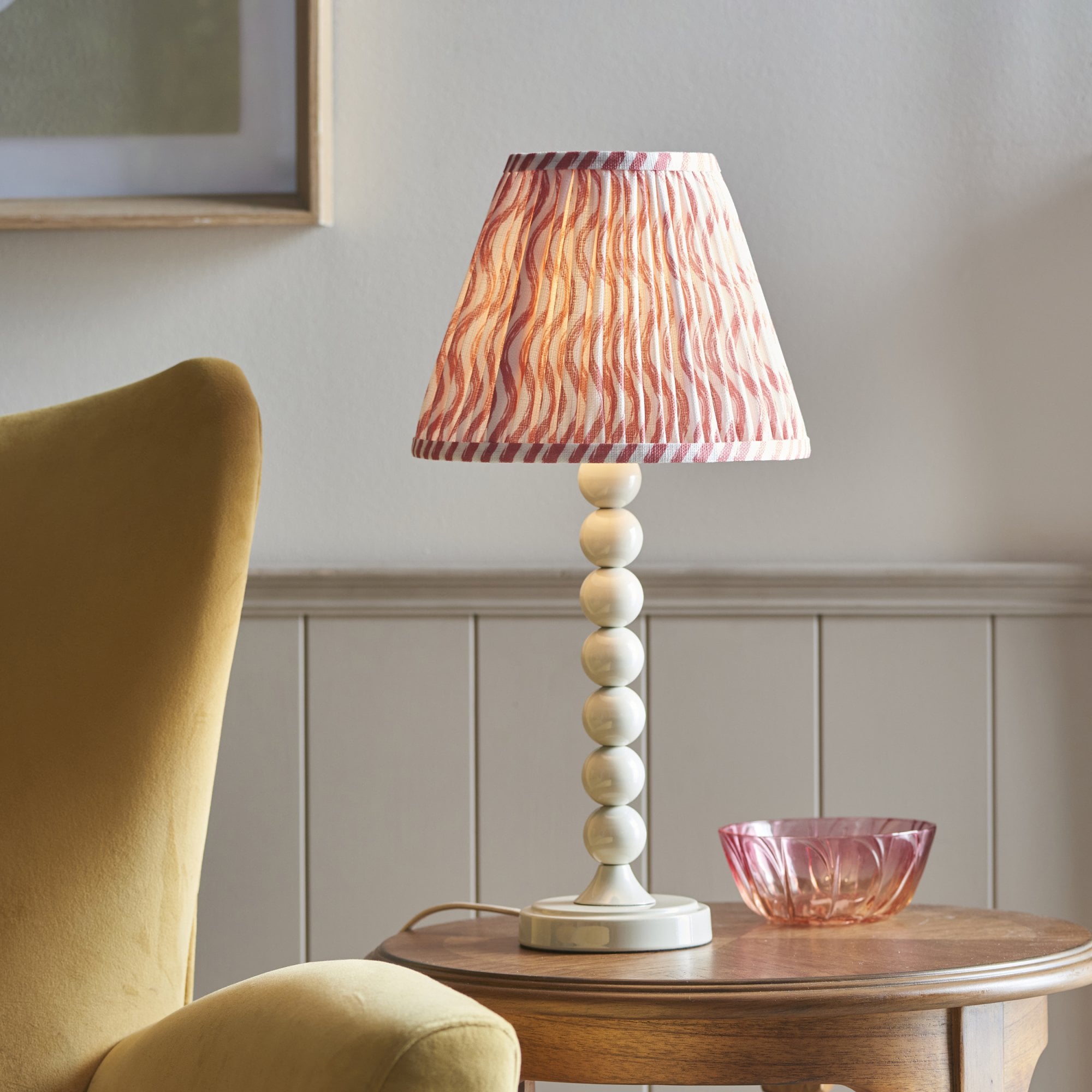 Endon Higgledy Gloss Almond White Table Lamp & Ripple 25cm Coral Pink Shade
