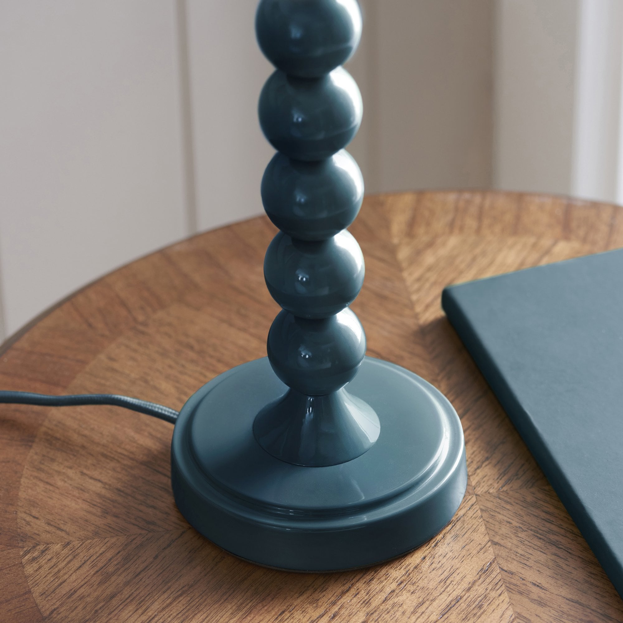 Endon Higgledy Gloss Marlin Blue Table Lamp & Zigzag 25cm Pearl Grey Shade