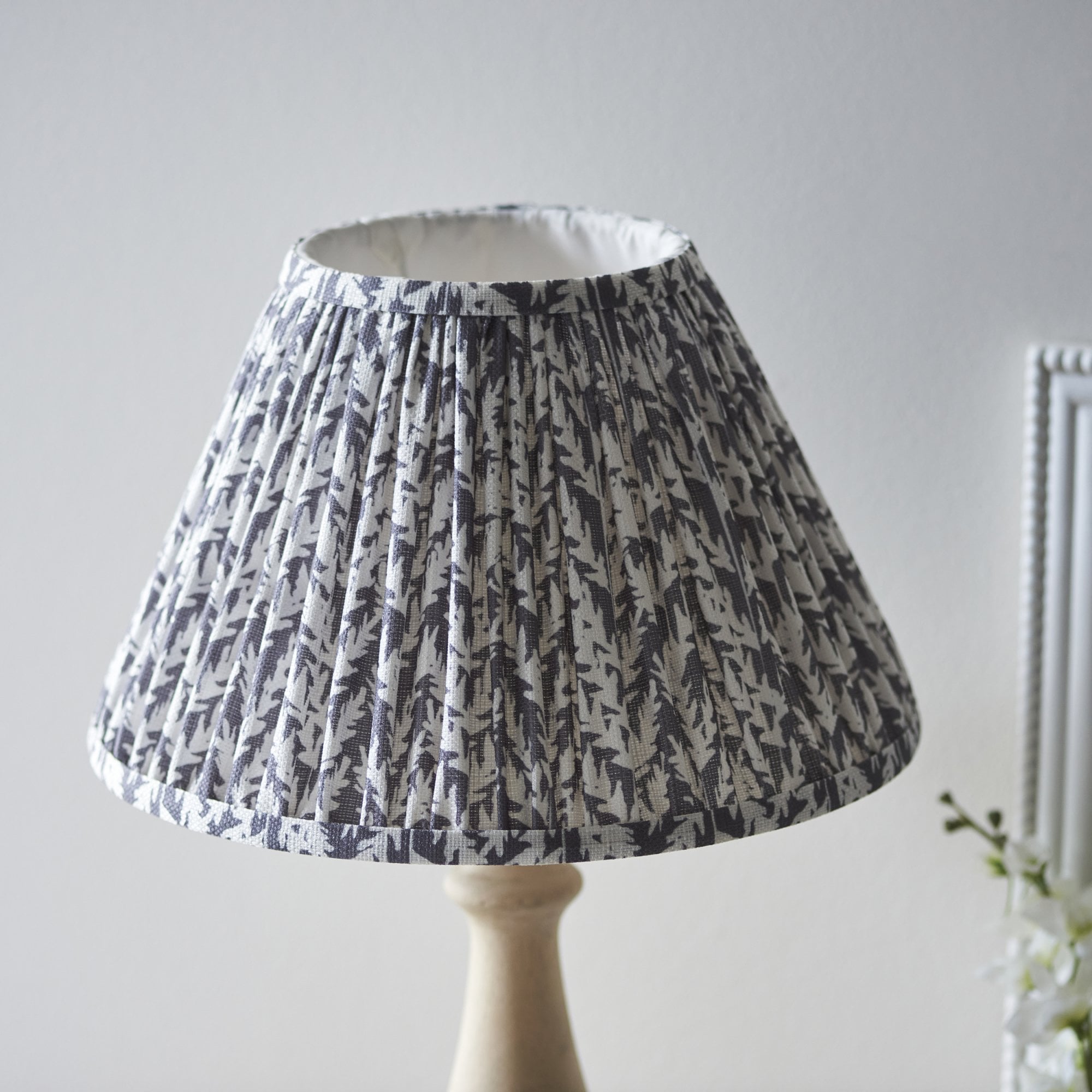 Endon Hidcote Table Lamp & Leaf 30cm Pearl Grey Shade