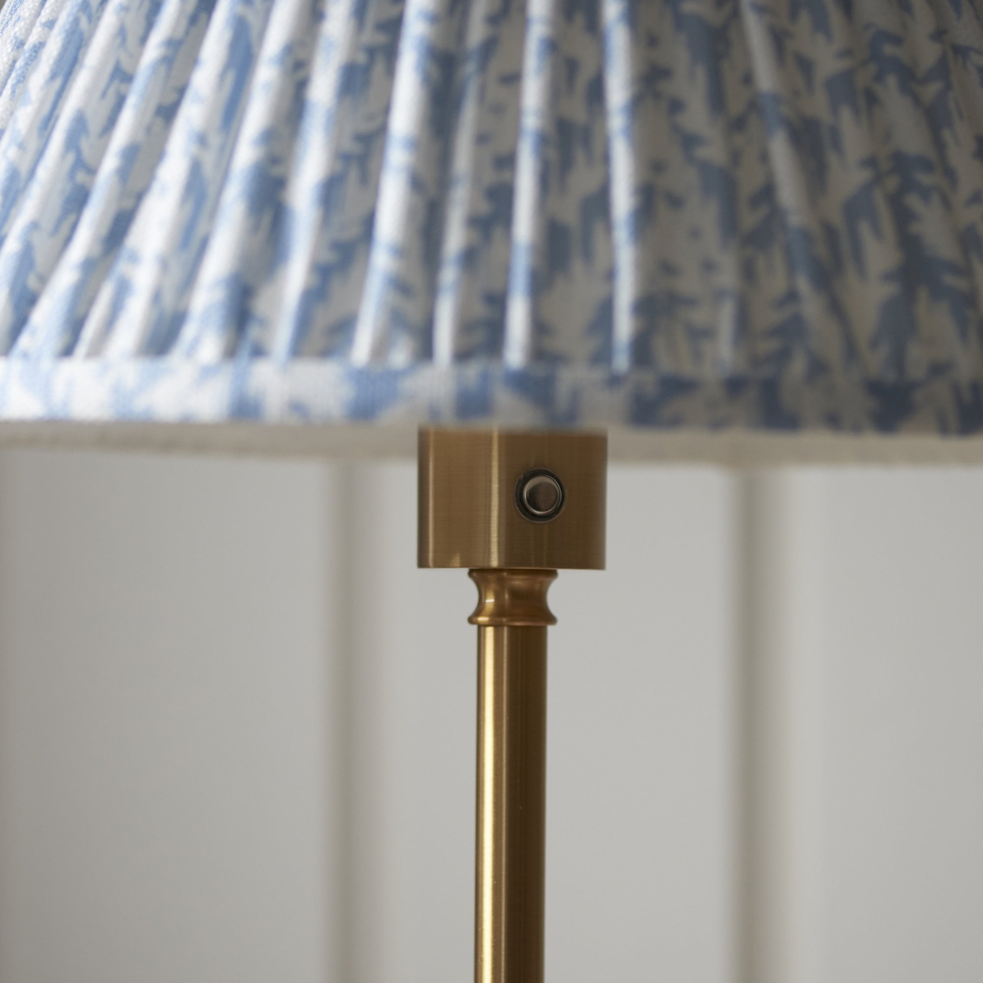 Endon Burley Rechargeable Floor Lamp & Leaf 30cm Shell Bay Blue Shade