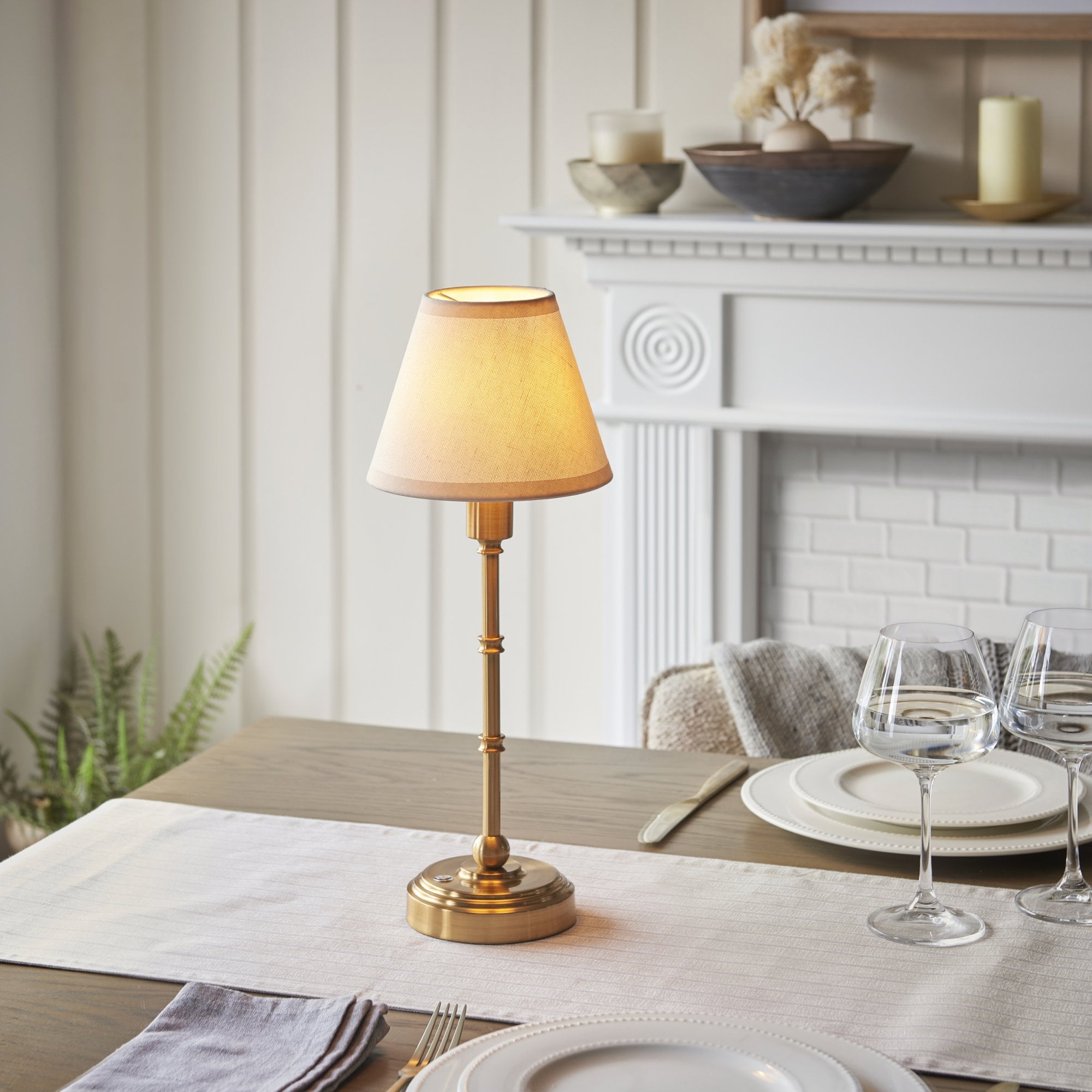 Endon Burley Rechargeable Table Lamp & Ivy 16cm Vintage White Shade