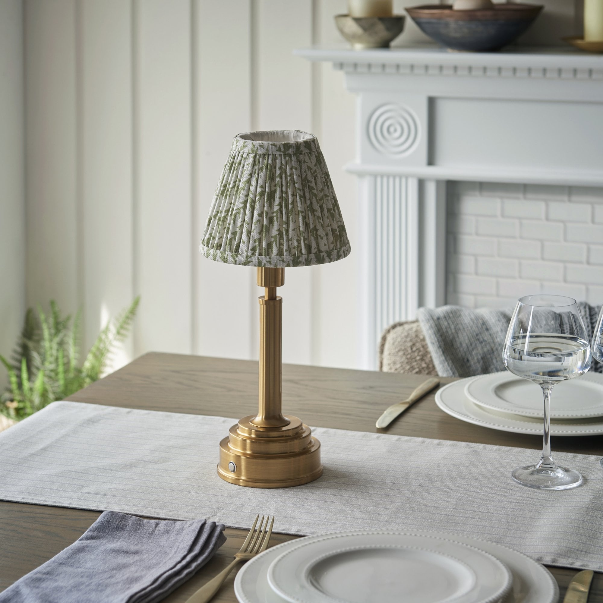 Endon Upton Rechargeable Table Lamp & Leaf 16cm Herb Garden Green Shade