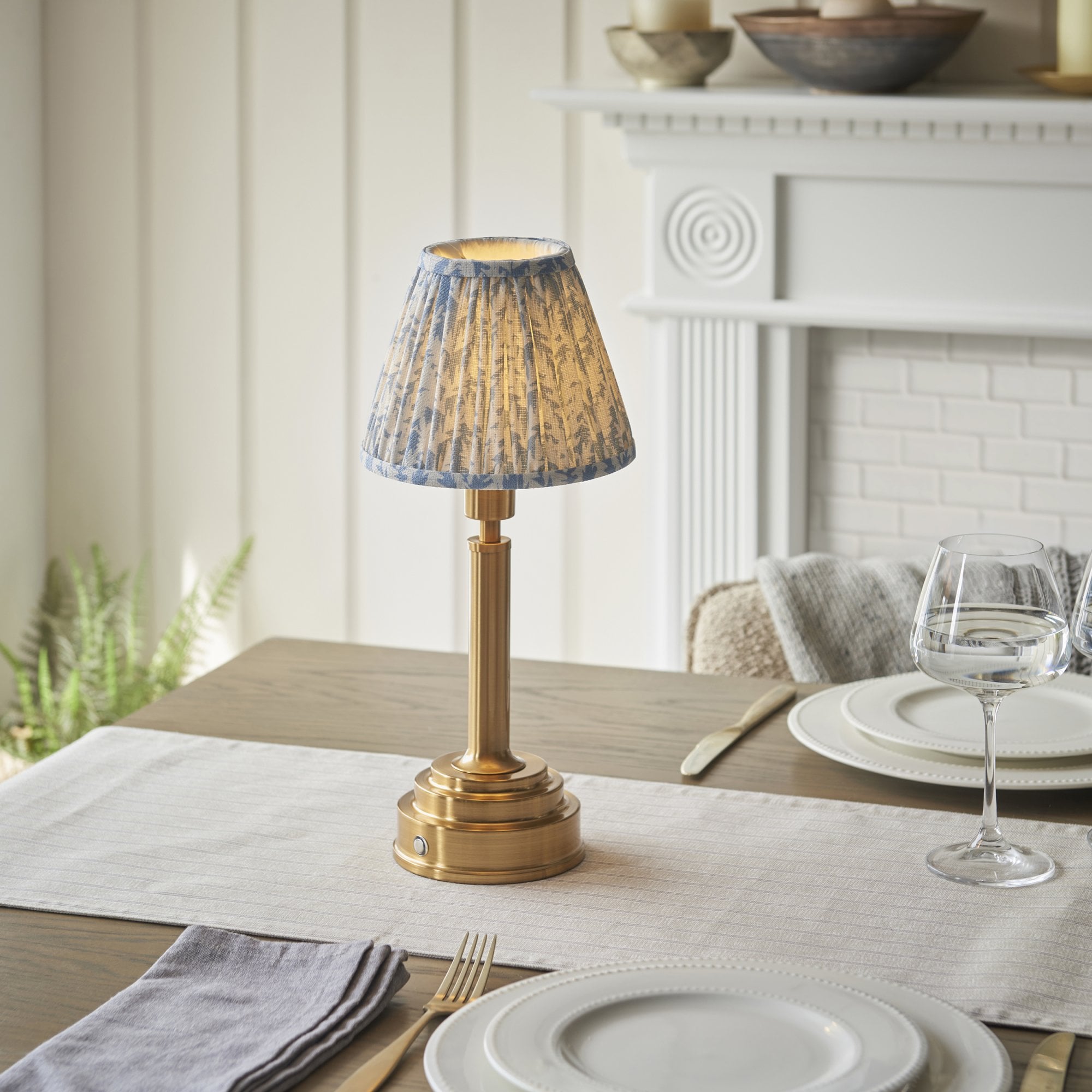 Endon Upton Rechargeable Table Lamp & Leaf 16cm Shell Bay Blue Shade