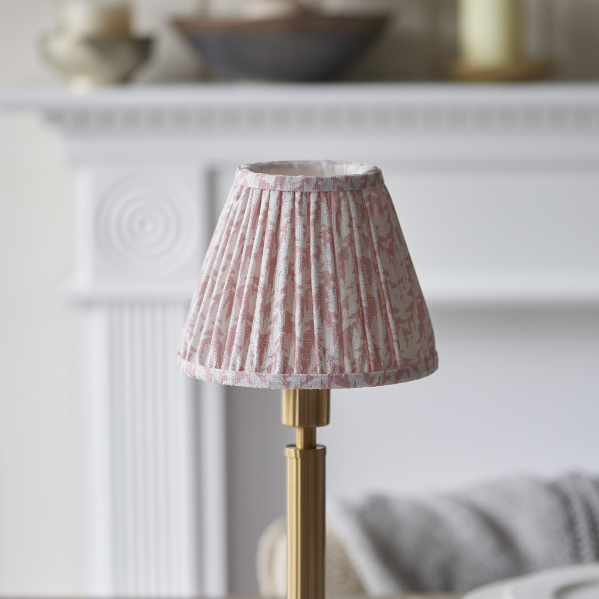 Endon Upton Rechargeable Table Lamp & Leaf 16cm Peachy Keen Shade