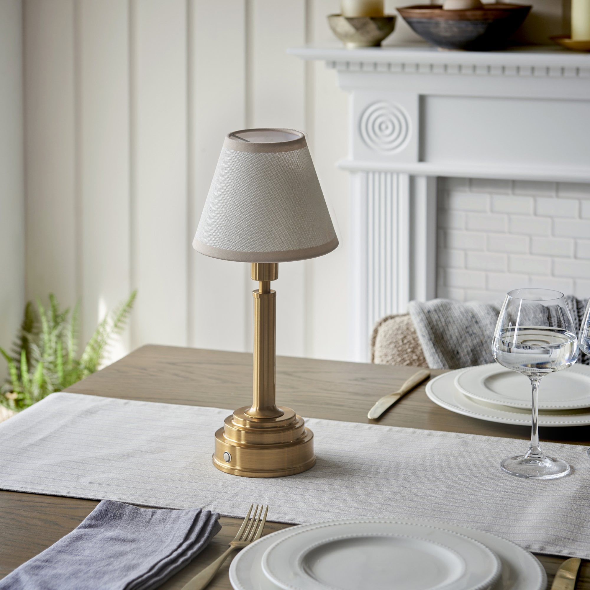 Endon Upton Rechargeable Table Lamp & Ivy 16cm Vintage White Shade