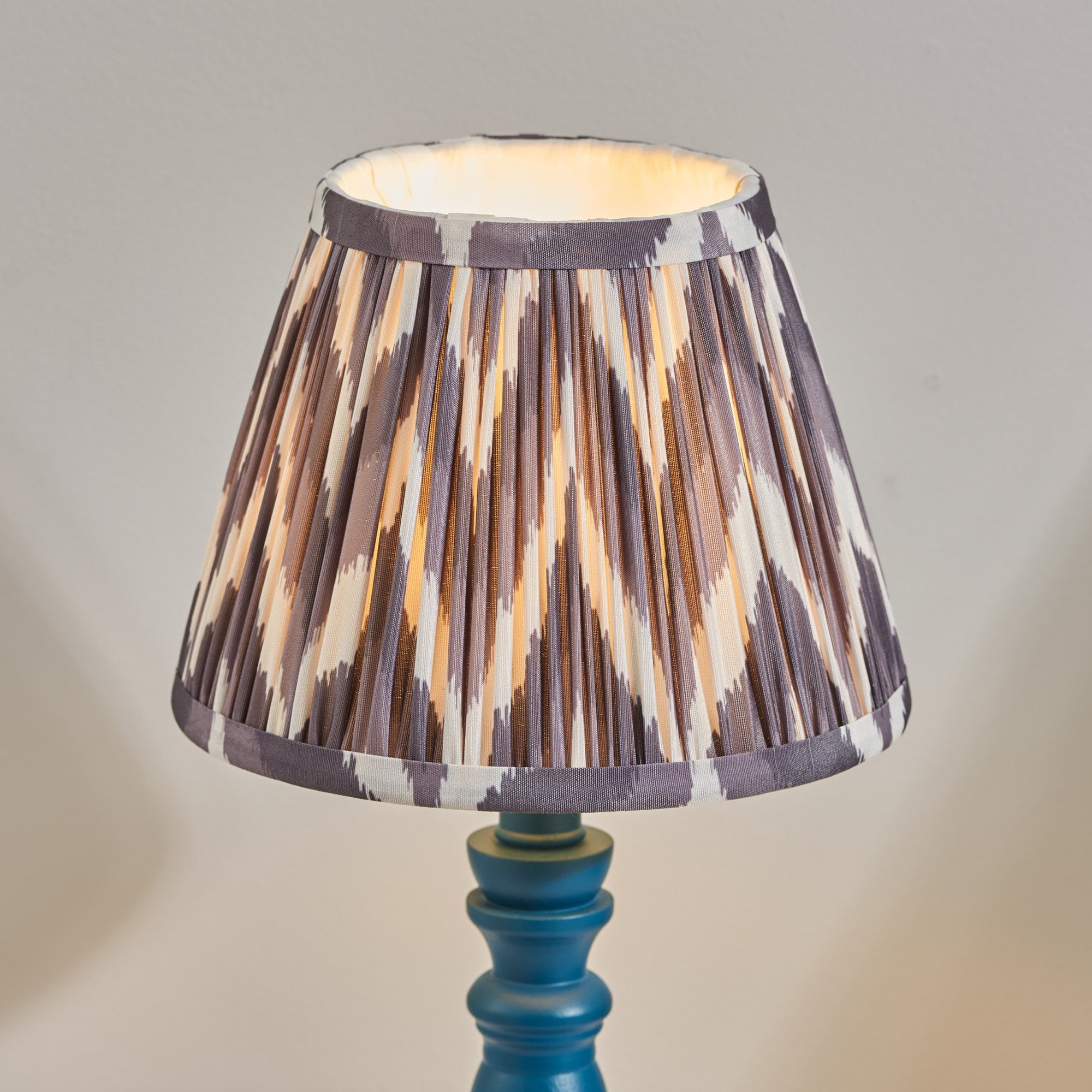 Endon Bibury Satin Marlin Blue Table Lamp & Zigzag 20cm Pearl Grey Shade