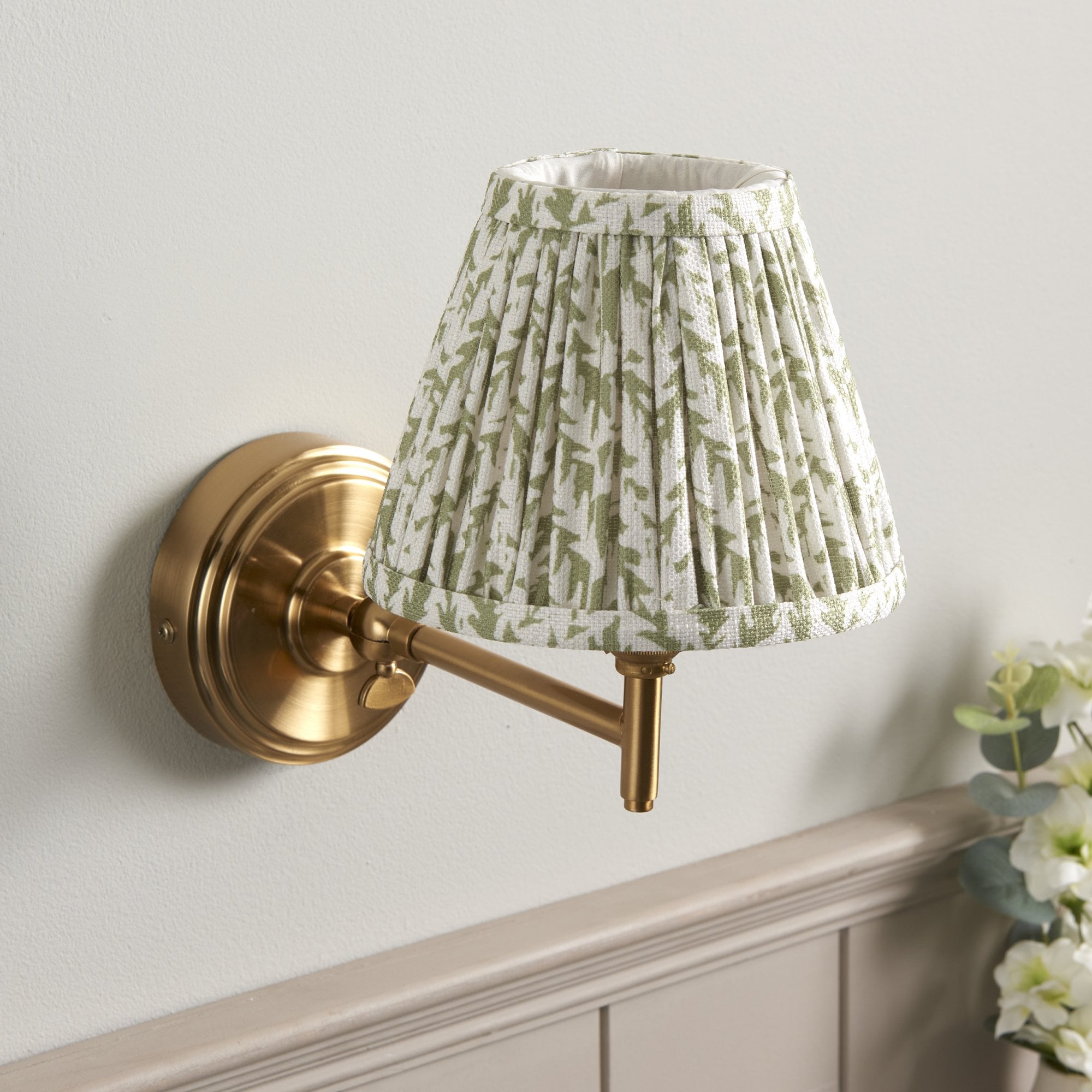 Endon Step Fold Wall Light & Leaf 16cm Herb Garden Green Shade