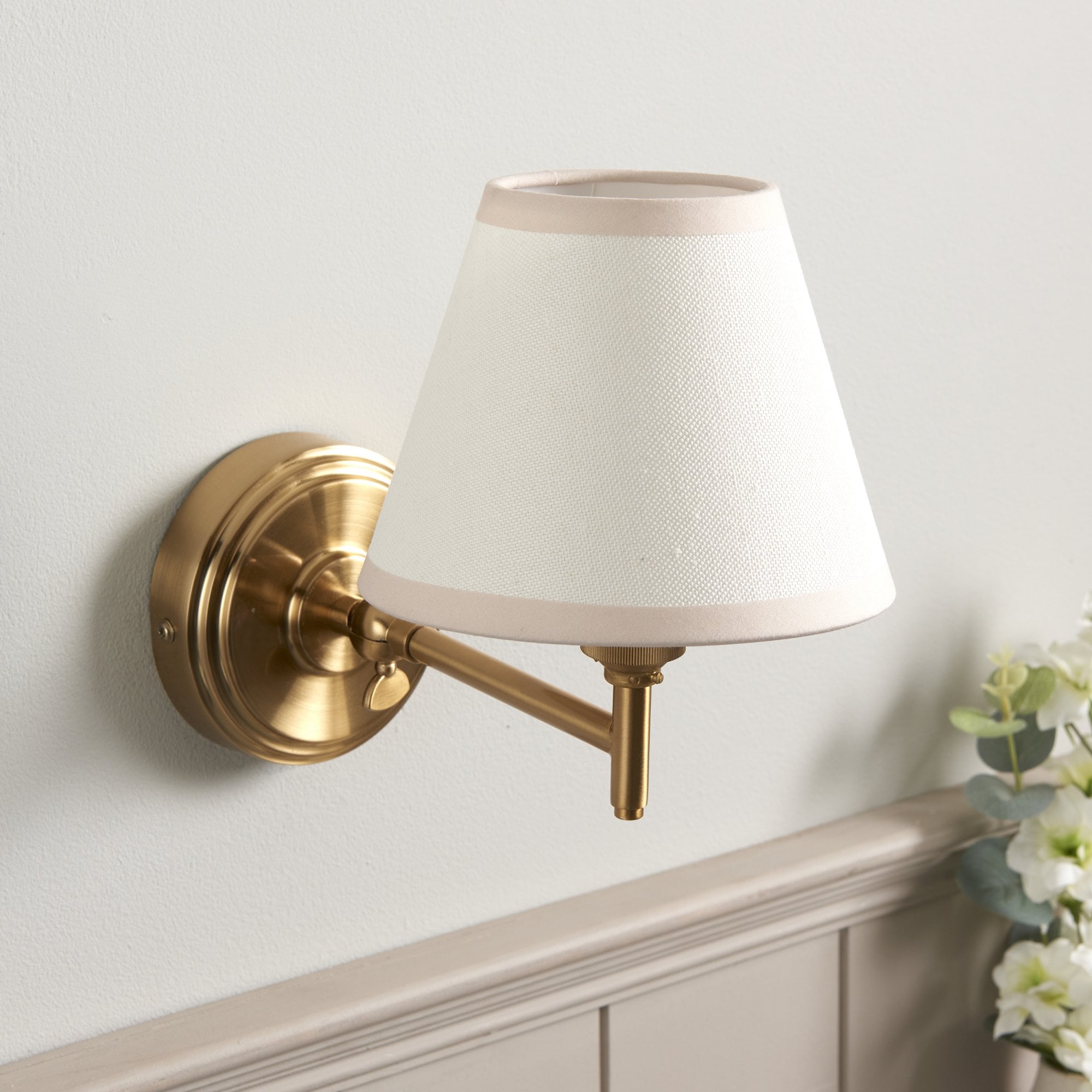 Endon Step Fold Wall Light & Ivy 16cm Vintage White Shade