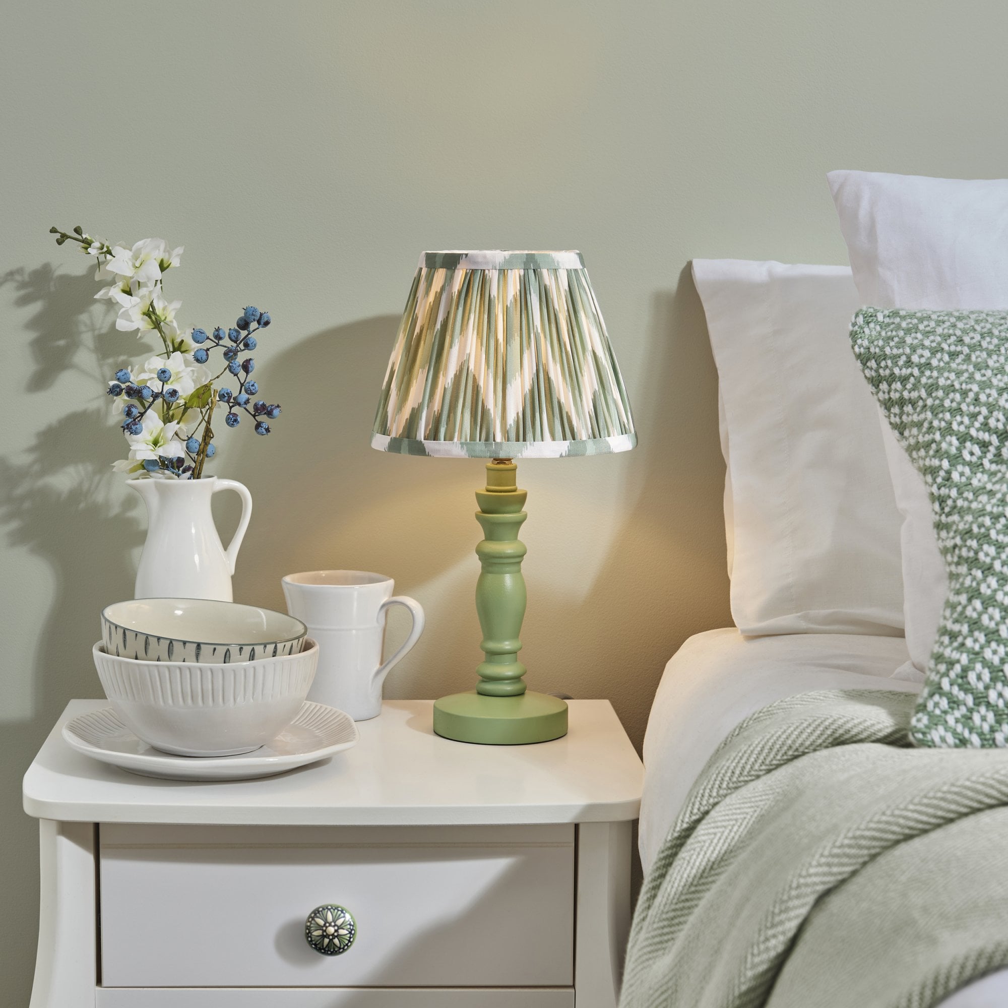 Endon Bibury Satin Cotswold Green Table Lamp & Zigzag 20cm Cotswold Green Shade