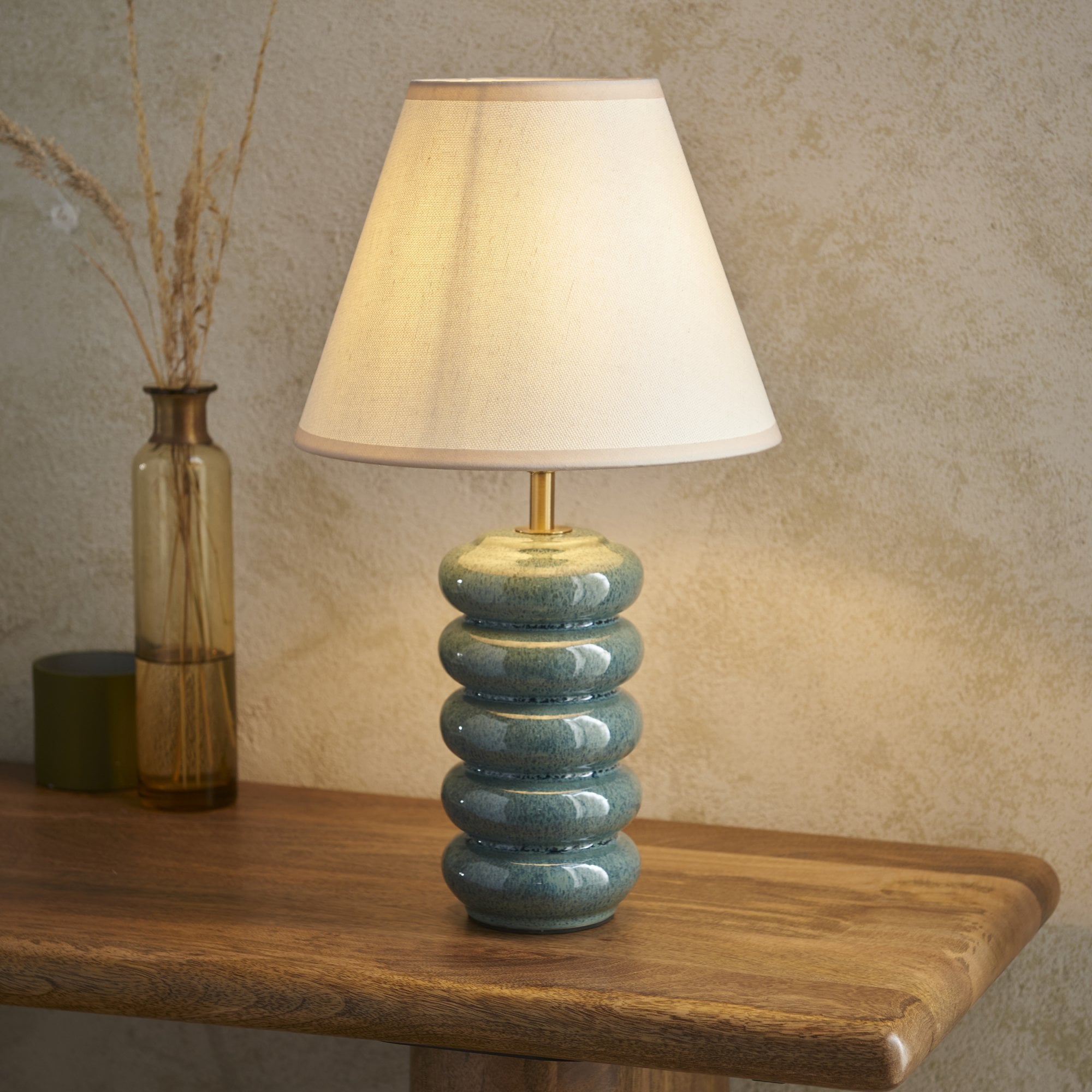 Endon Squash Table Lamp & Ivy 25cm Vintage White Shade