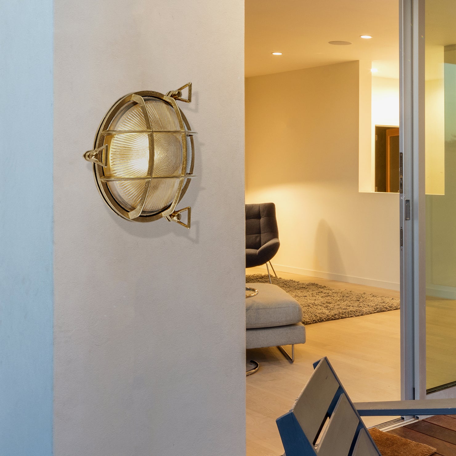 Searchlight Browside Oval Outdoor Light - Solid Brass & Ribbed Glass