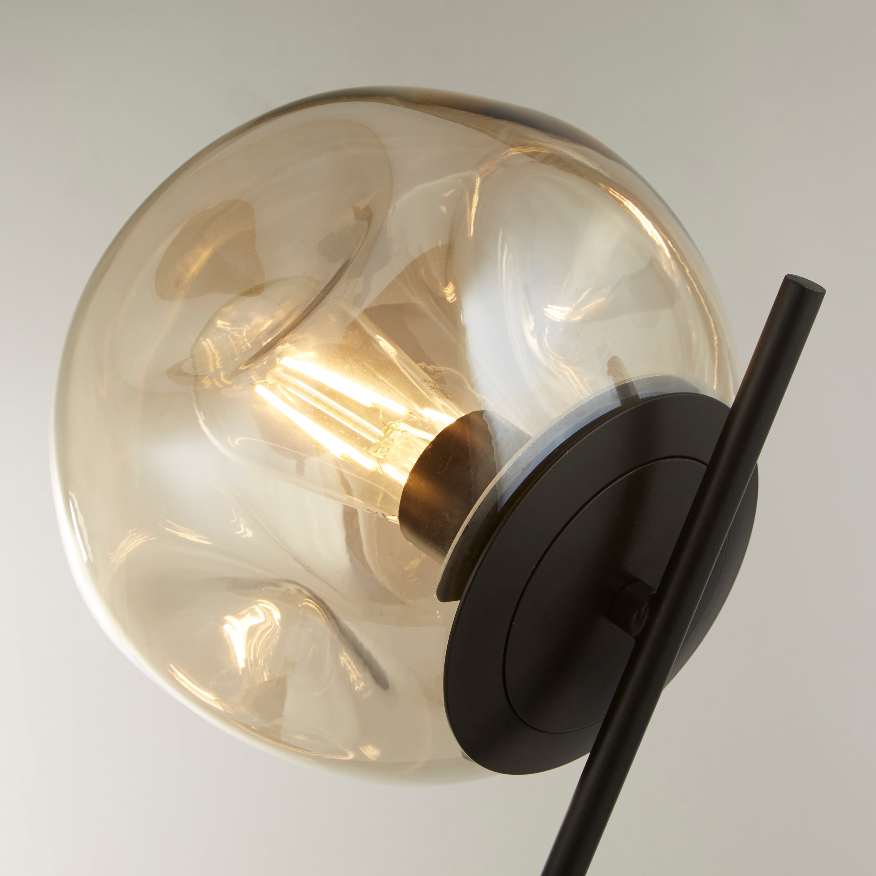 Searchlight Phoebe Table Lamp - Black Metal & Champagne Phoebeed Glass