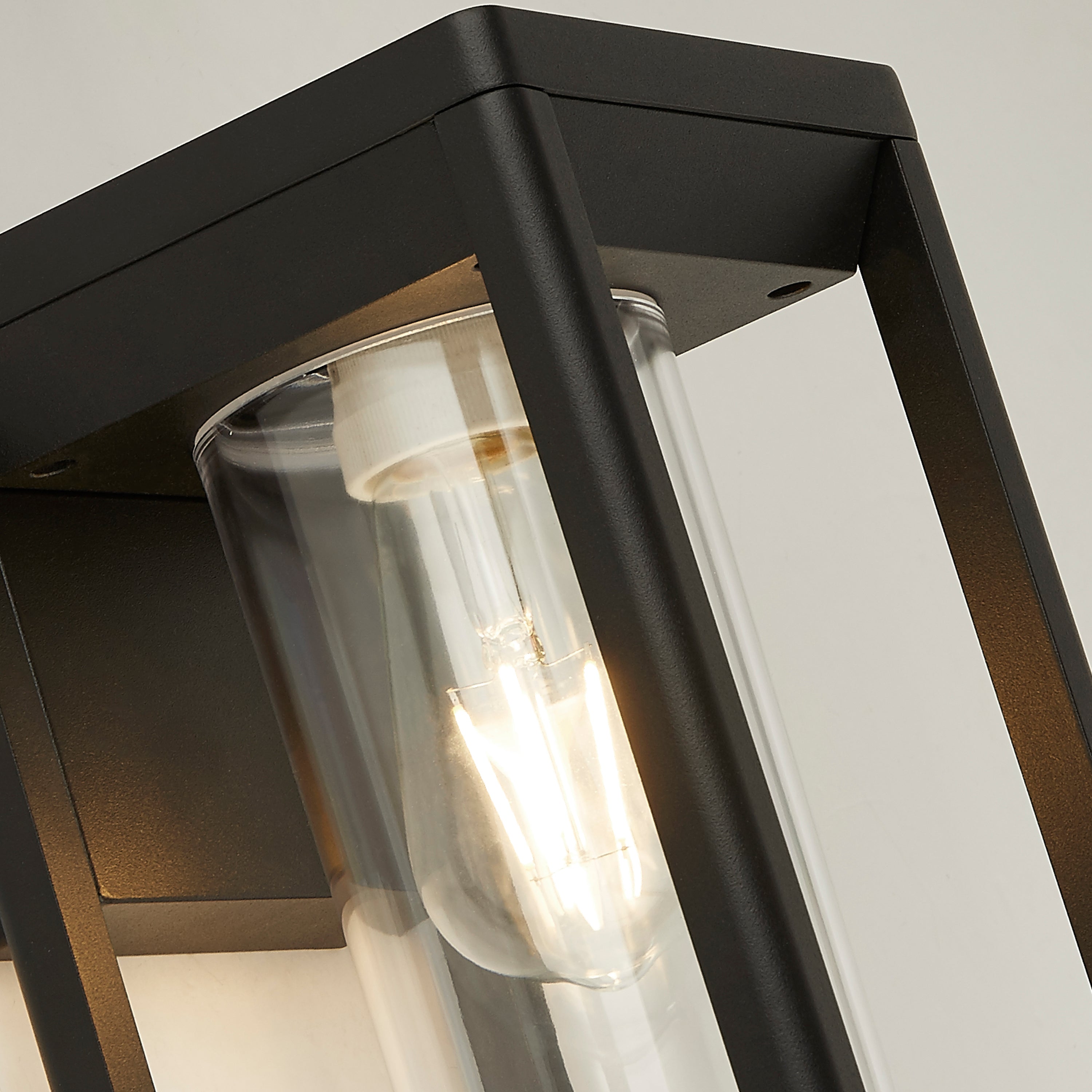 Searchlight Aubery Outdoor Wall Light - Matt Black with Clear Diffuser