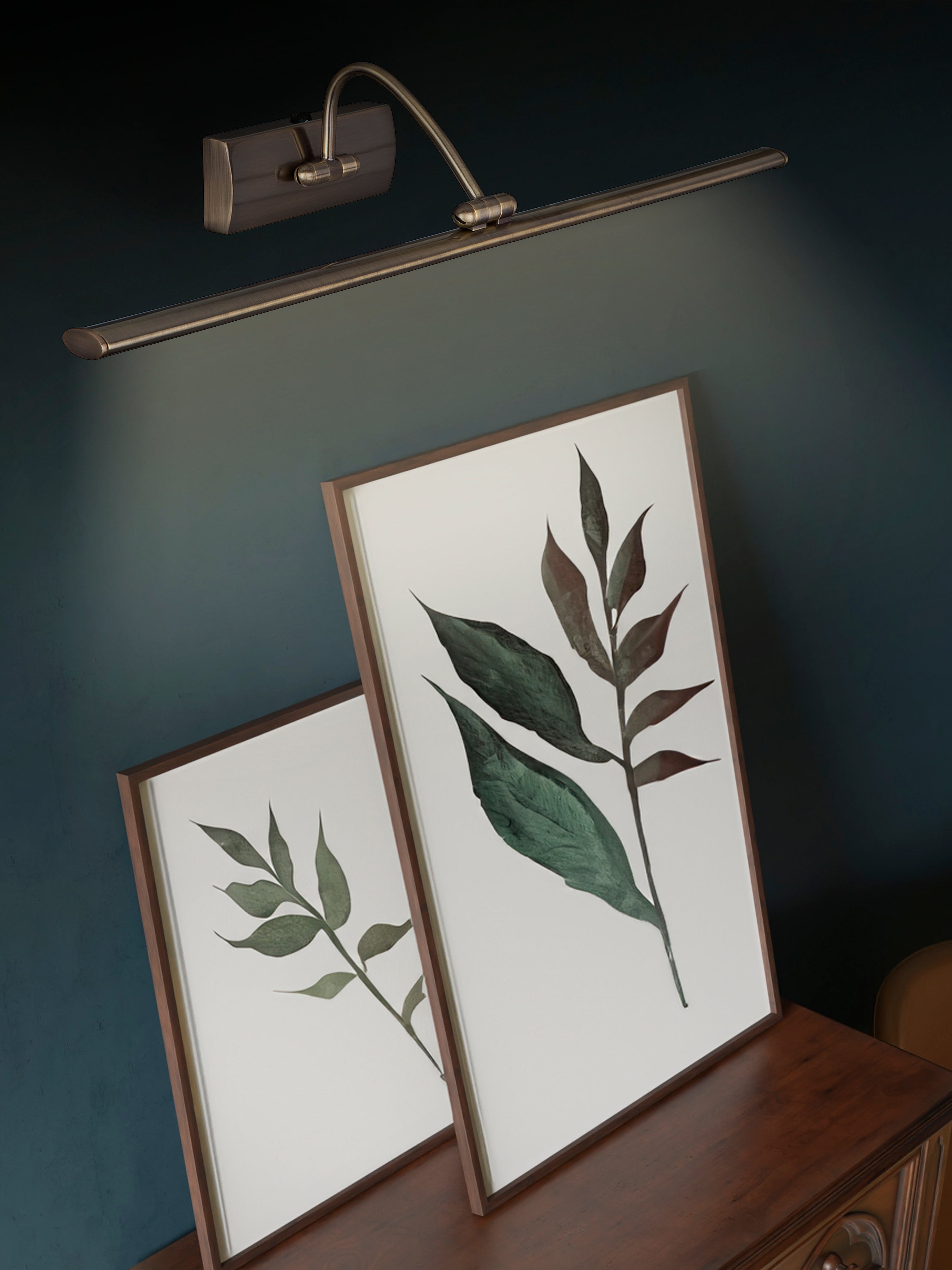 Searchlight Angela Antique Brass 51 LED Picture Light With Adjustable Head