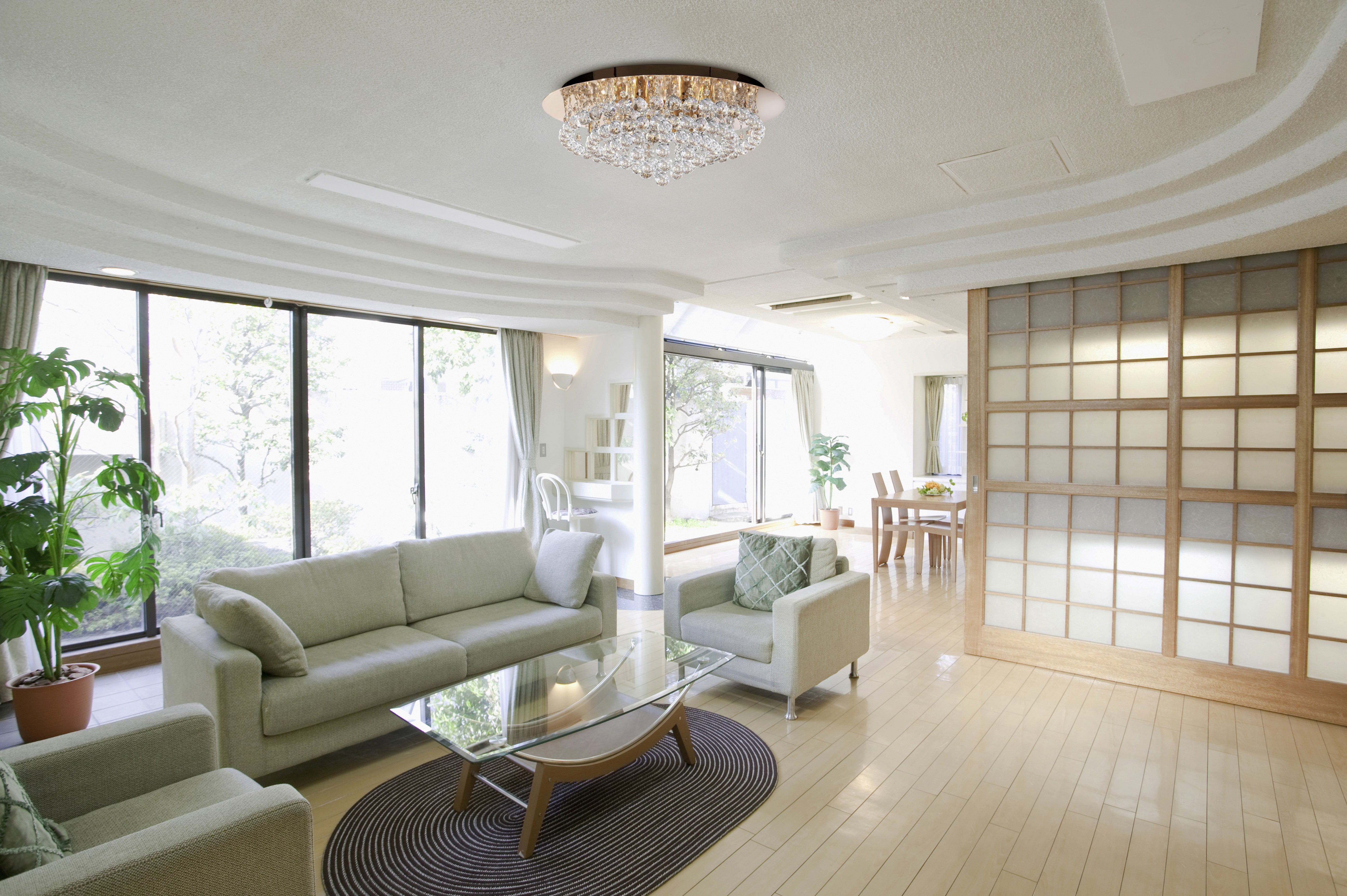 Searchlight Hampstead Gold 8 Light Semi-Flush Fitting With Clear Crystal Balls Fitting