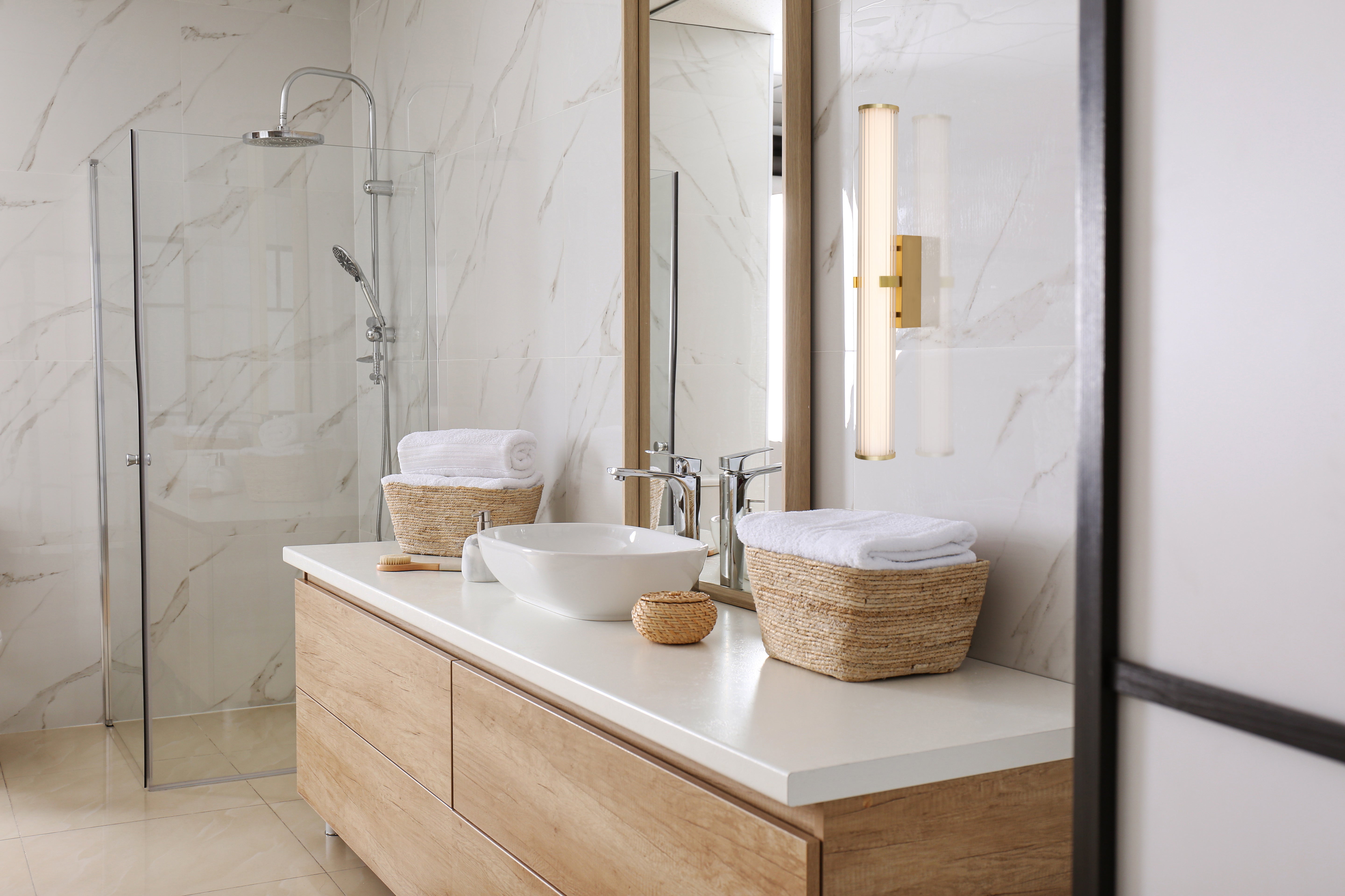 Searchlight Carisbrooke LED Bathroom Large Wall Light - Gold & Opal Glass - IP44