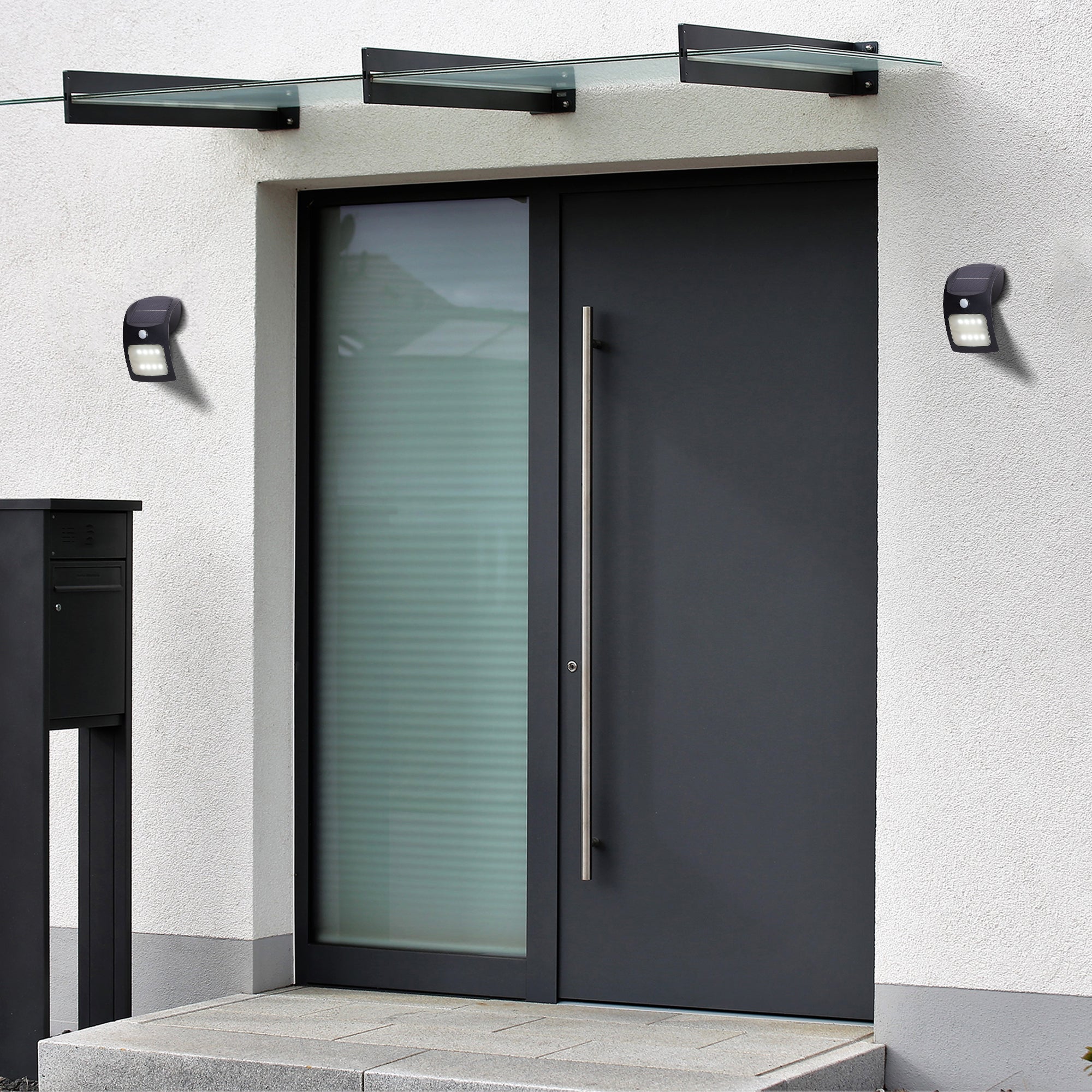 Searchlight Bankfield Solar Outdoor Wall Light with PIR - Black & White Polycarbonate