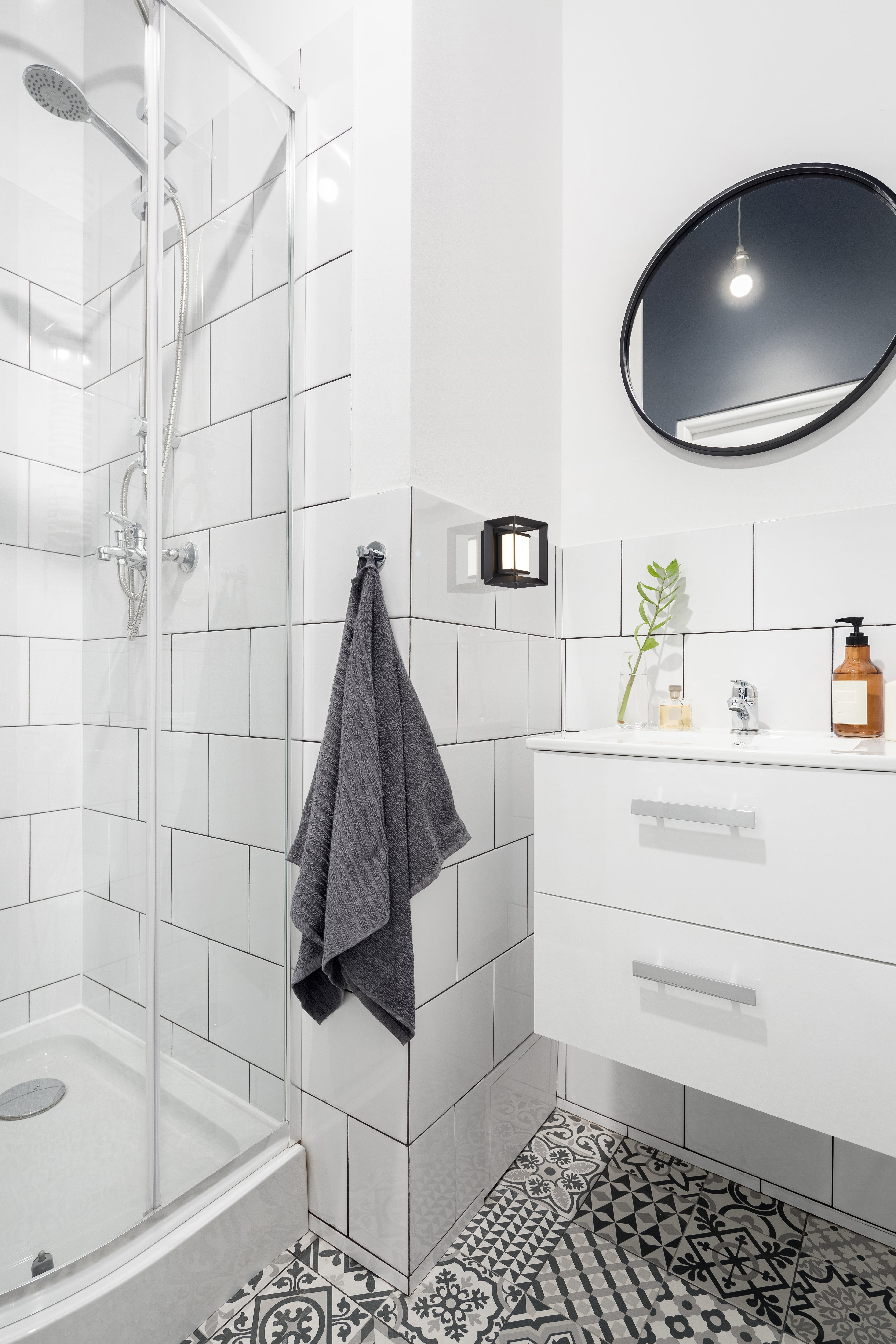 Searchlight Campbell LED Bathroom Wall Light - Matt Black - IP44