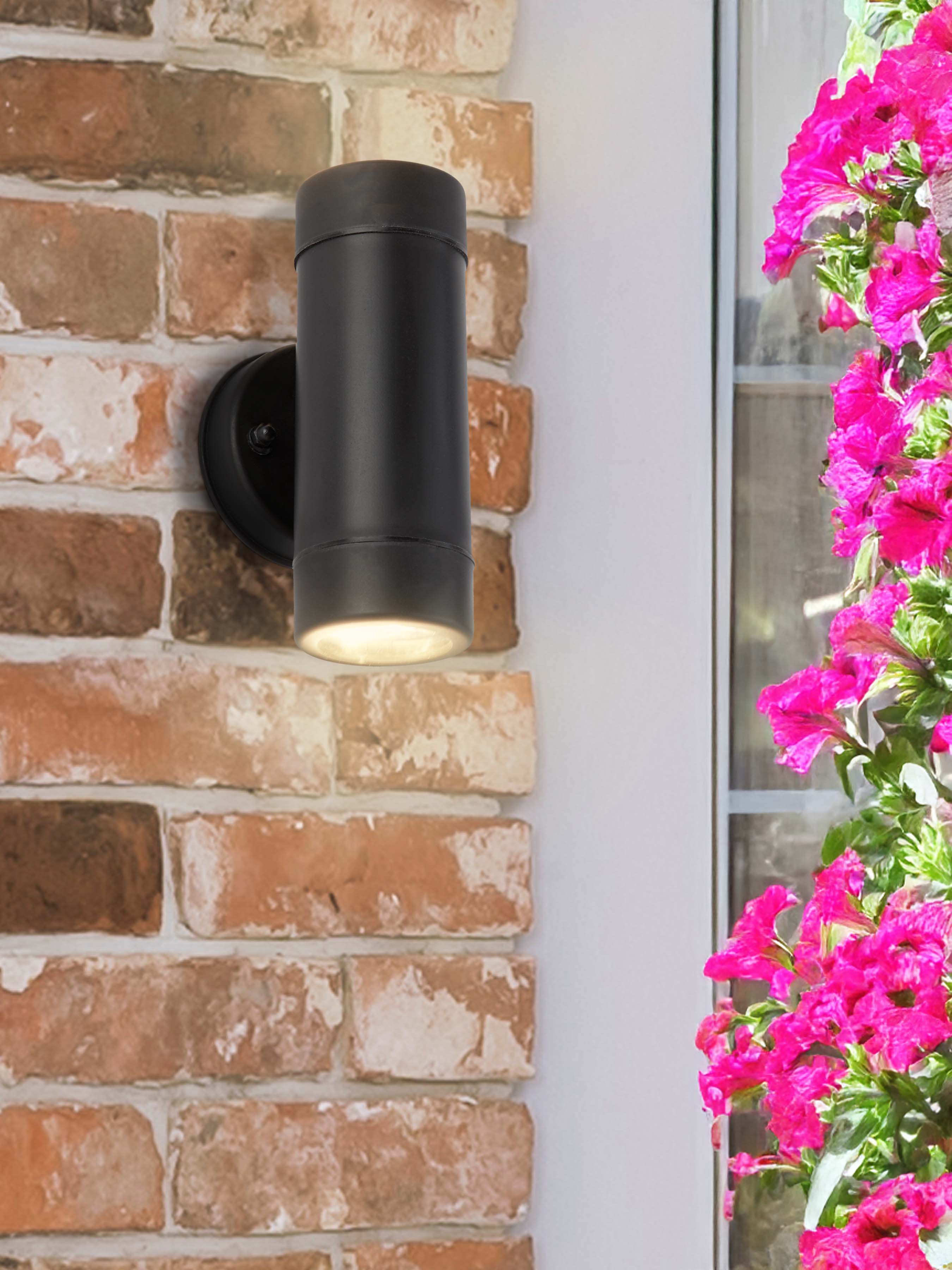 Searchlight Casterton Outdoor 2 Light Wall Light - Black Polypropylene - IP44