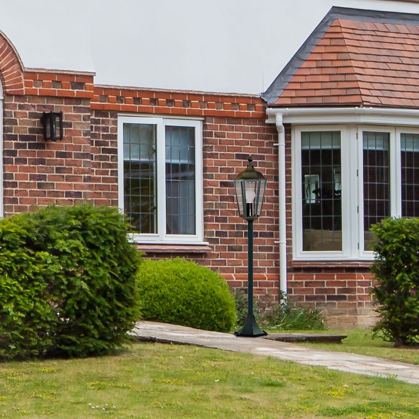 Searchlight Acton 105cm Outdoor Post - Black - IP44