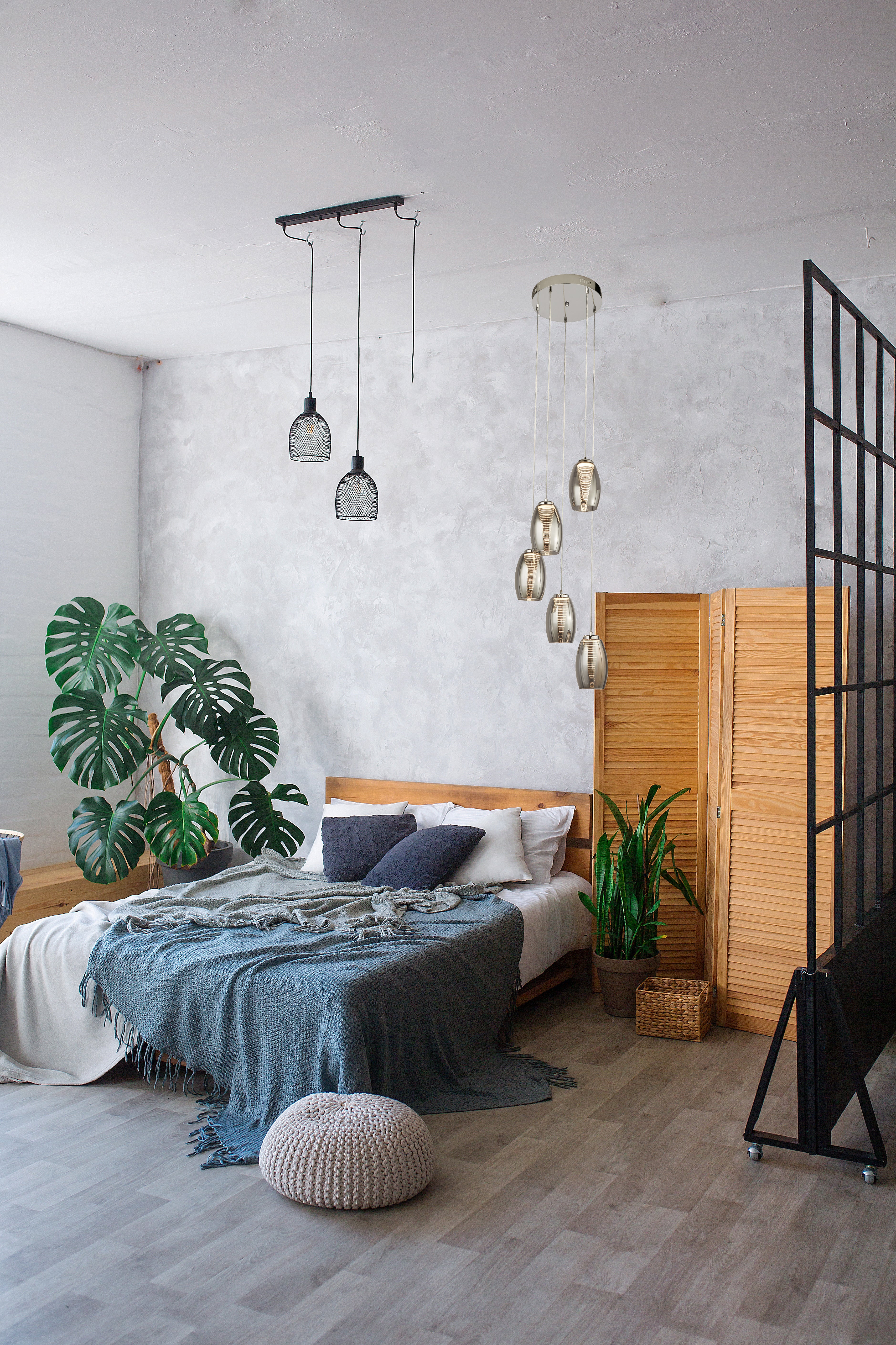 Searchlight Chapman 5 Light Ceiling Pendant - Chrome & Smoked Glass