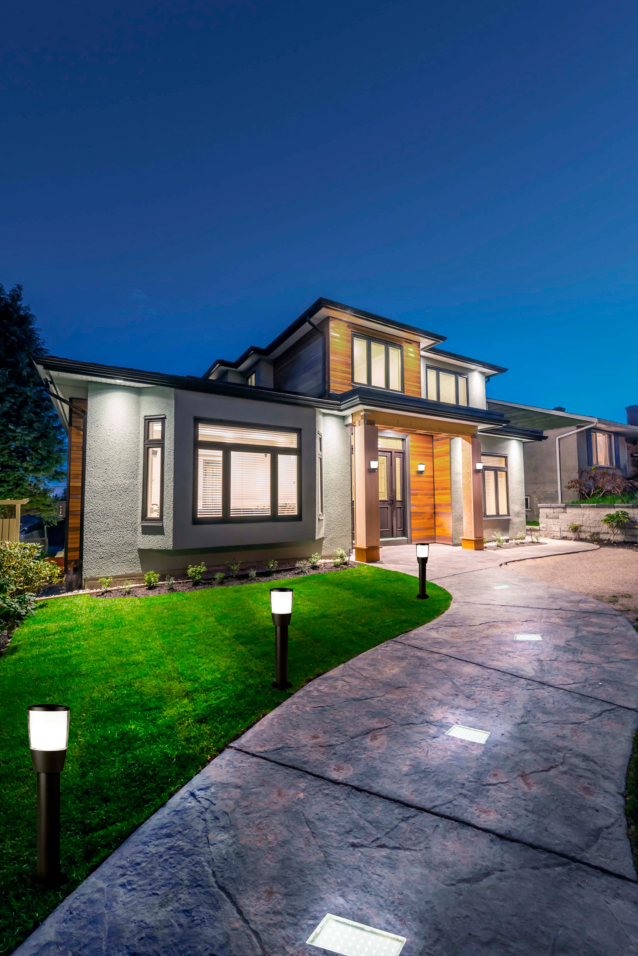 Searchlight Walkover Outdoor 150mm Recessed Square - White & Polycarbonate