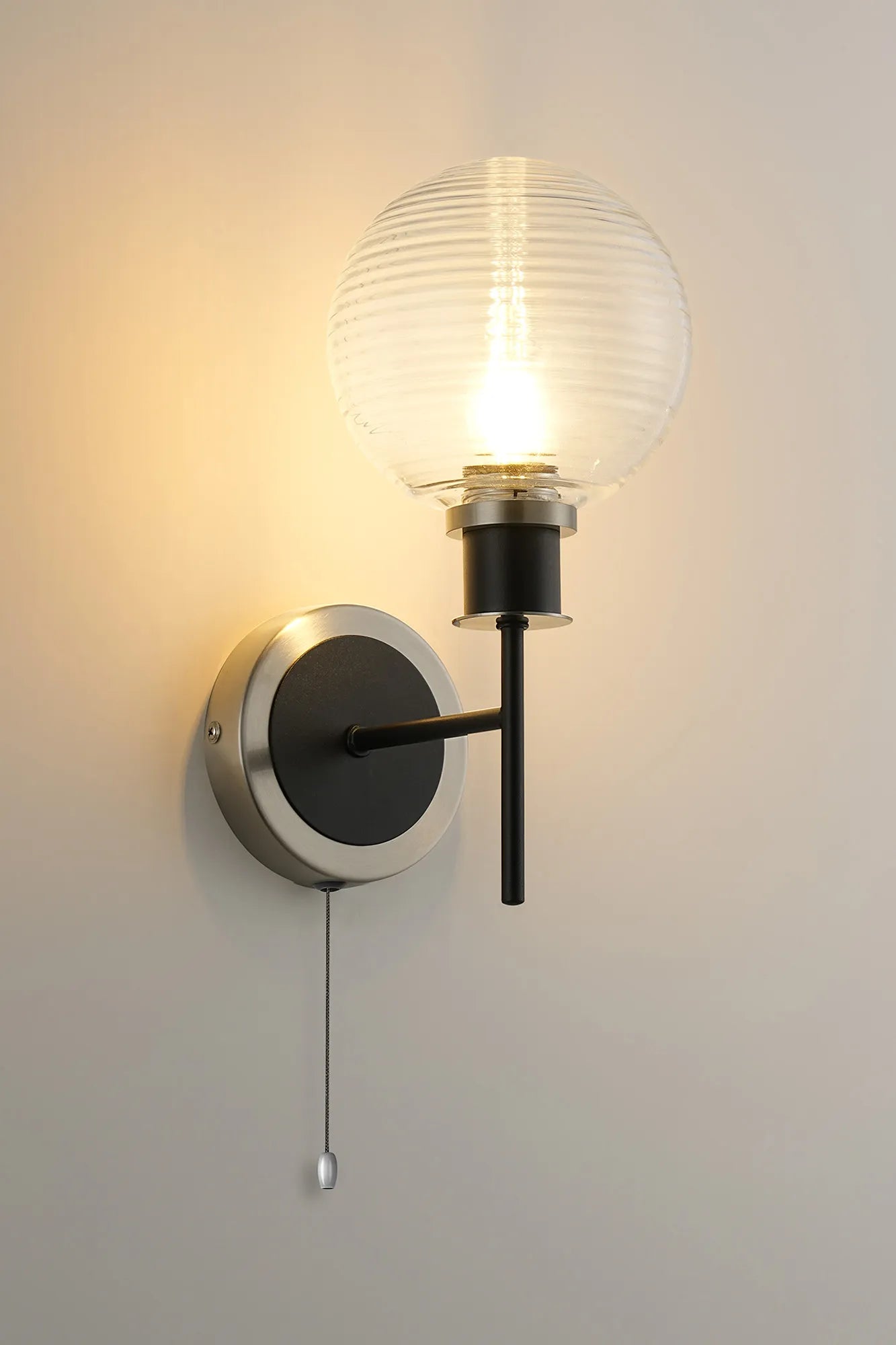 Sycamore Switched Wall Light with 15cm Round Ribbed Glass Shade - Satin Nickel, Clear & Satin Black