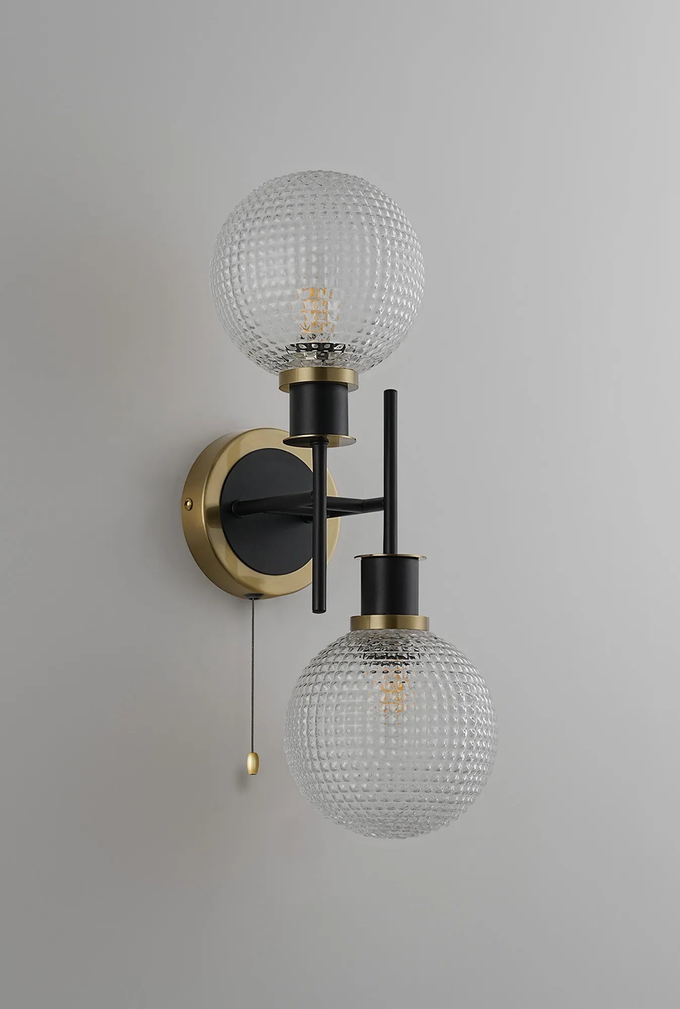Sycamore Switched Wall Light 2 Light with 15cm Round Textured Diamond Pattern Glass Shade - Brass, Clear & Satin Black