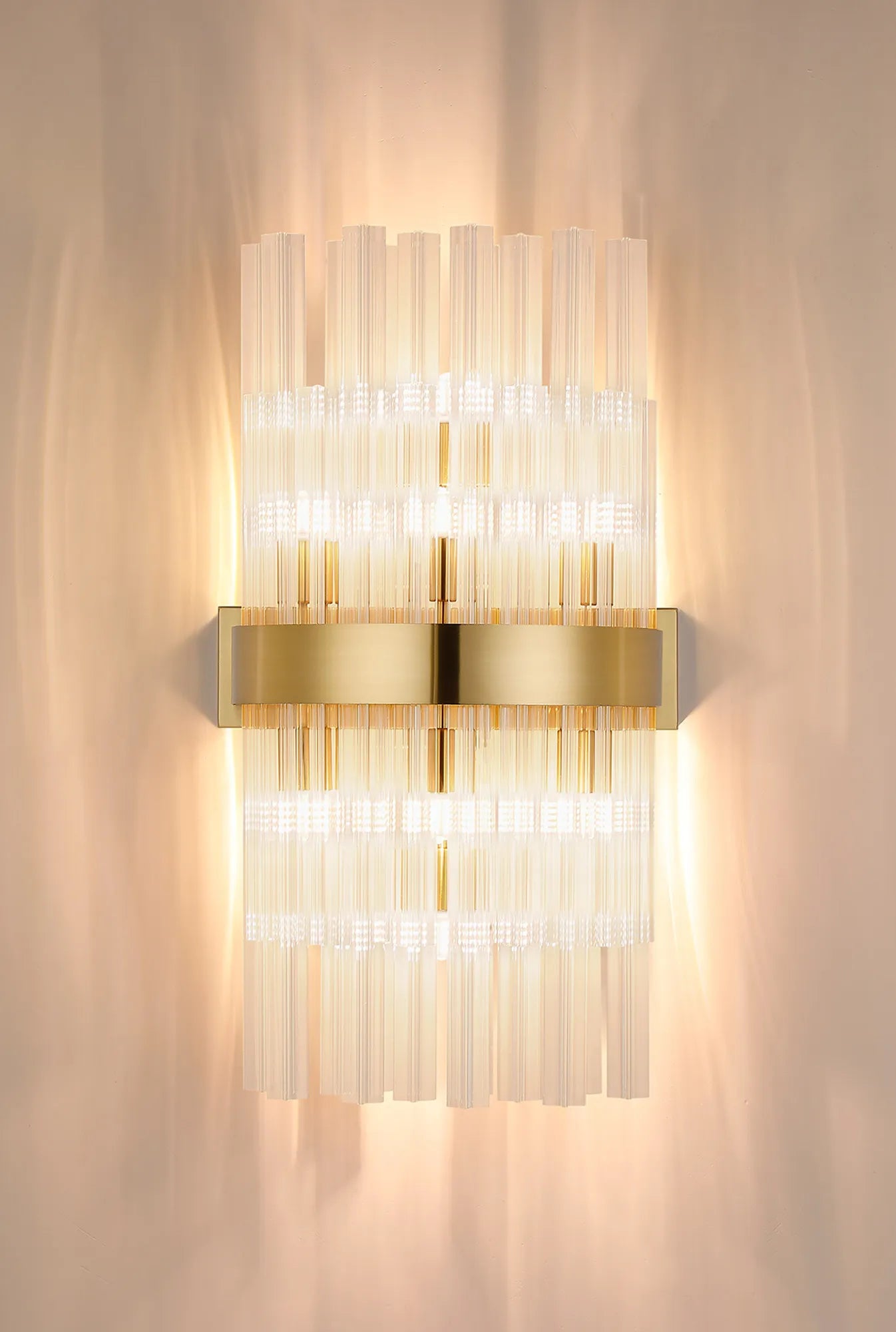 Farnley 8 Light - Wall Light - Brass & Clear