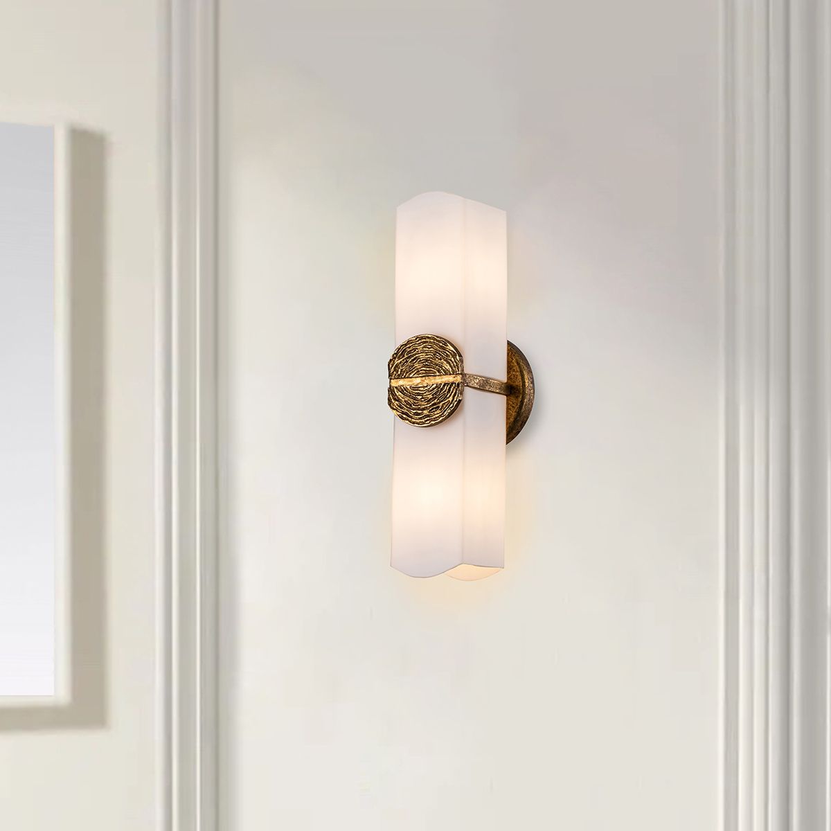 Quintiesse Elan 2 Light Wall Light - Gold Leaf