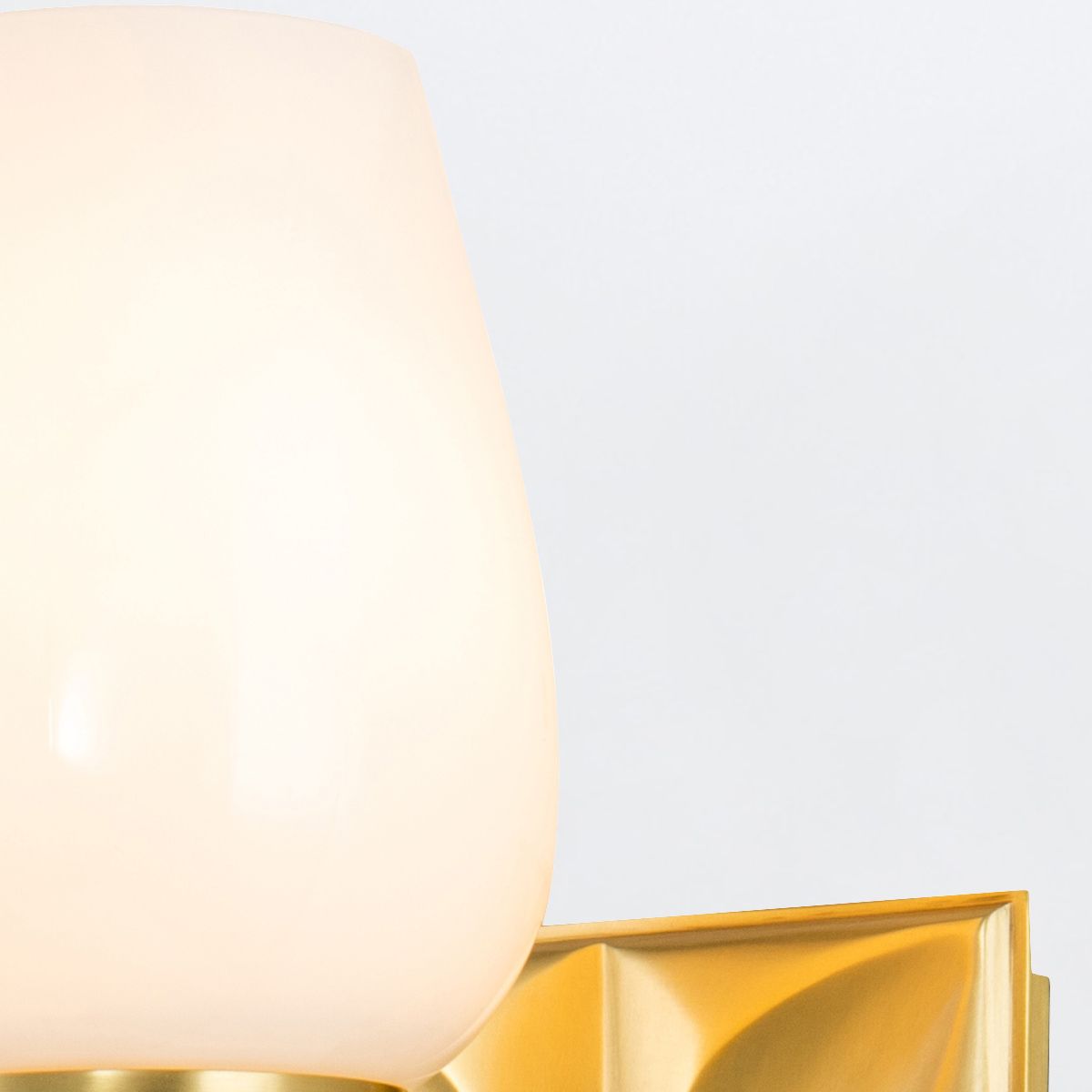 Quintiesse Epsilon 1 Light Wall Light - Aged Brass