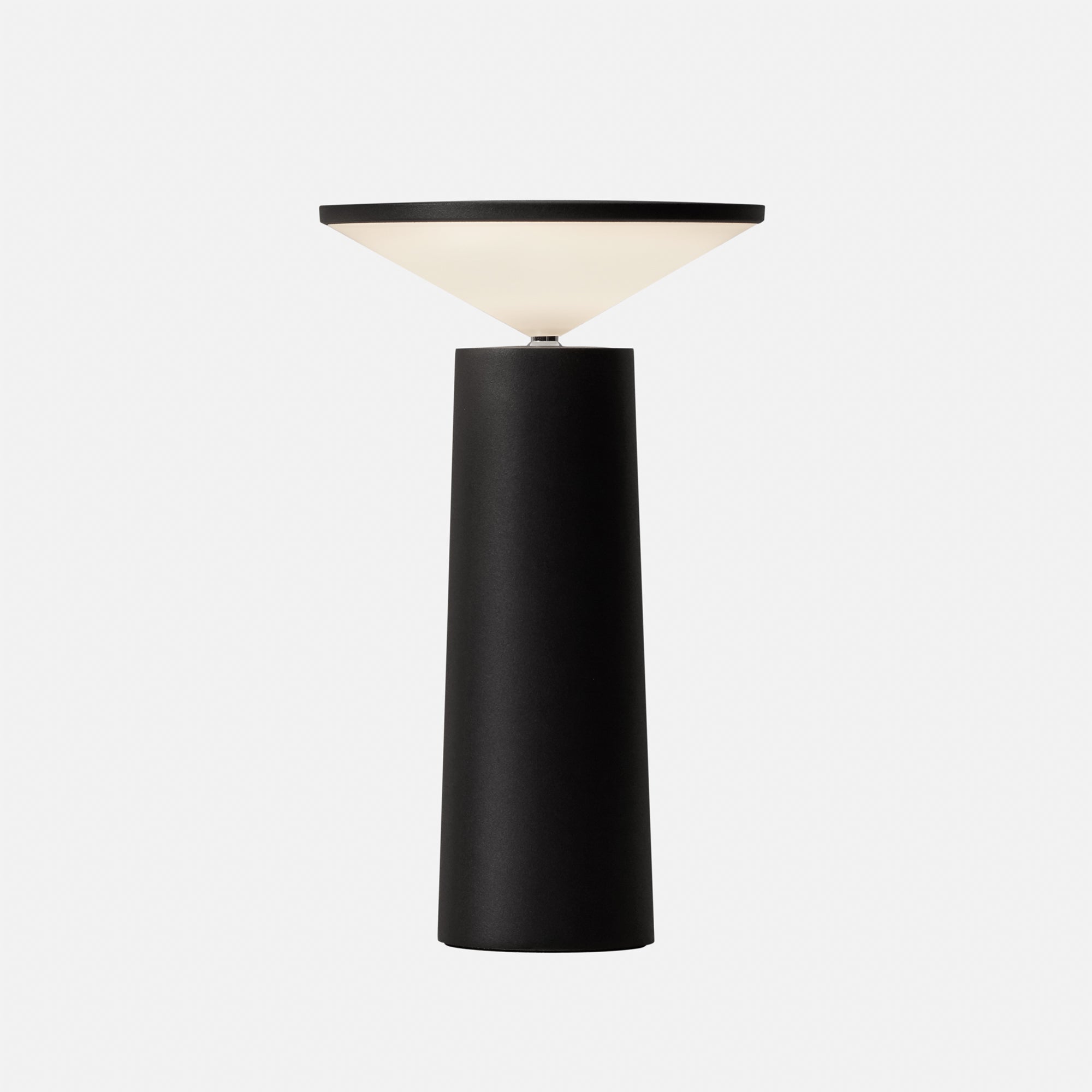 LedsC4 Cocktail Table Lamp