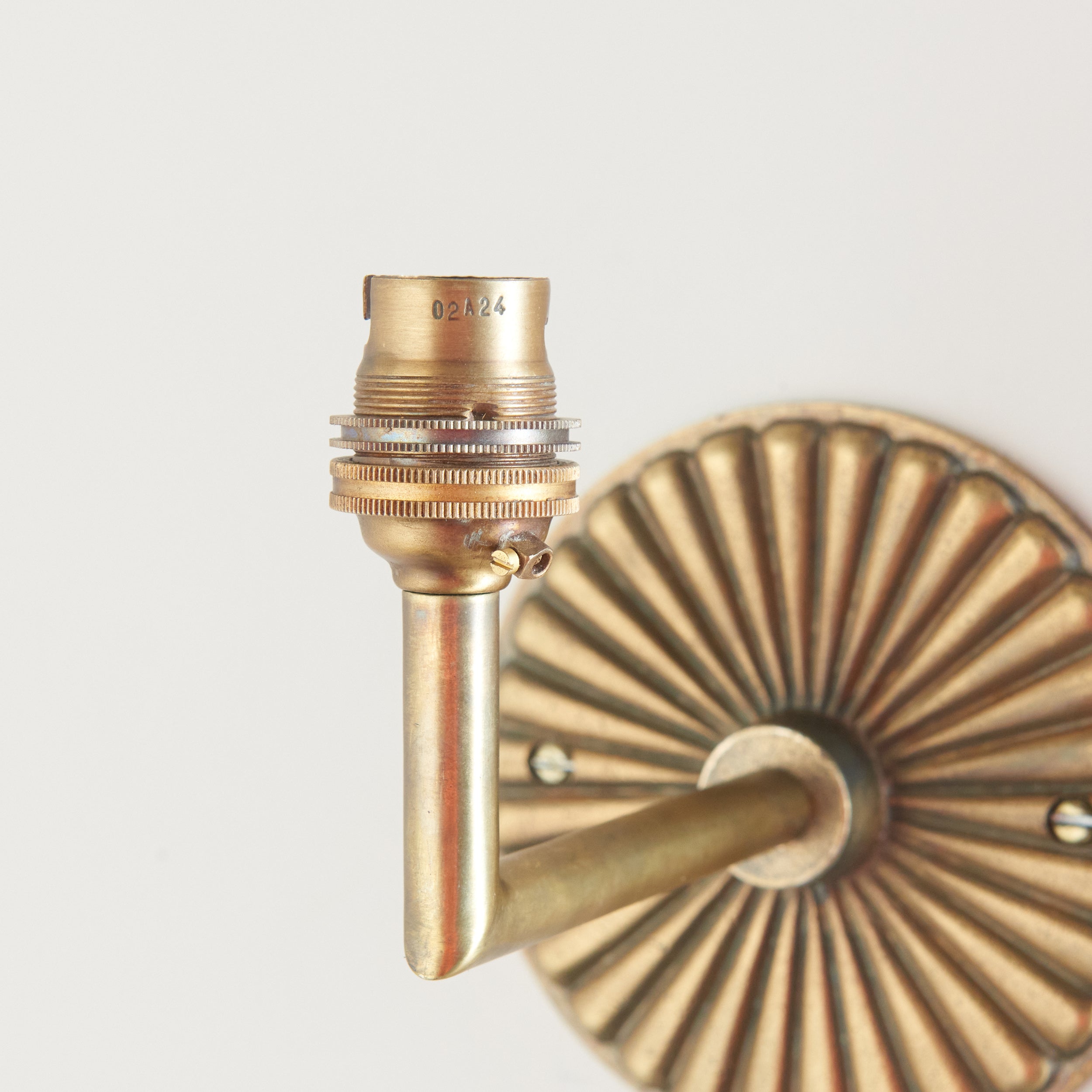 Endon Dahlia Angle Wall Light - Antique Brass Plate