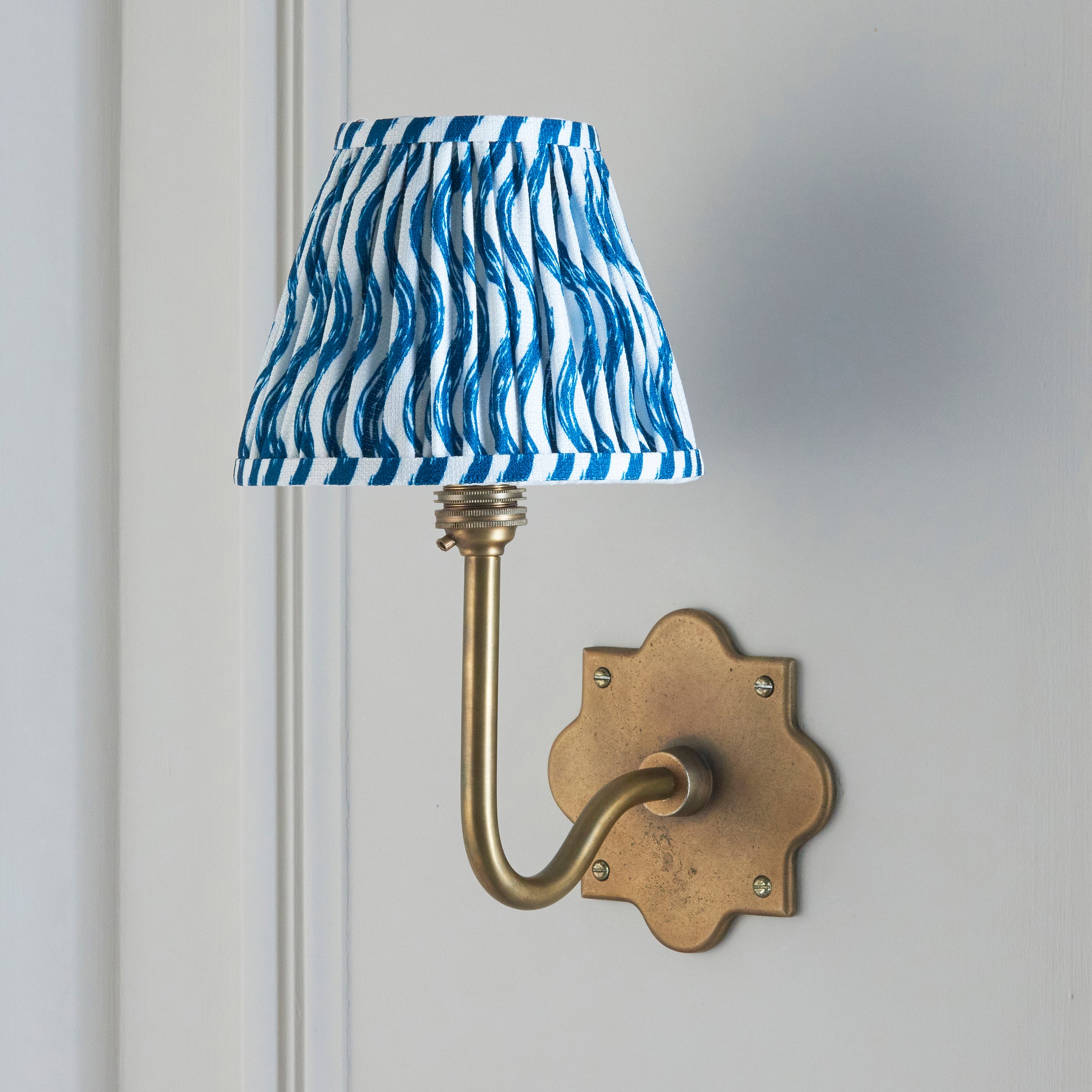 Endon Anvil Swan & Ripple 16Cm Wall Light - Antique Brass & Marlin Blue Fabric