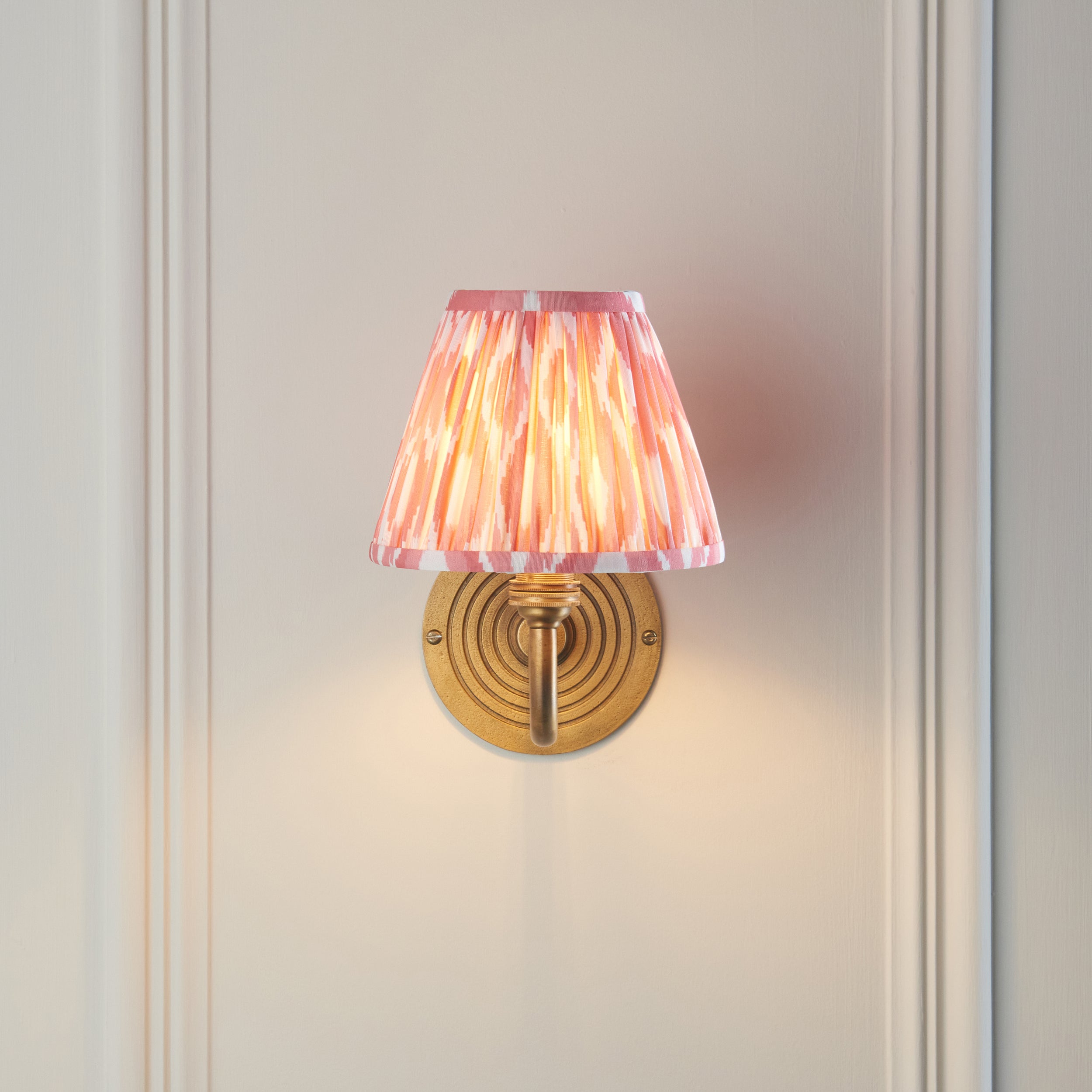 Endon Ripple Curve & Ikat 16Cm Wall Light - Antique Brass & Coral Pink Fabric